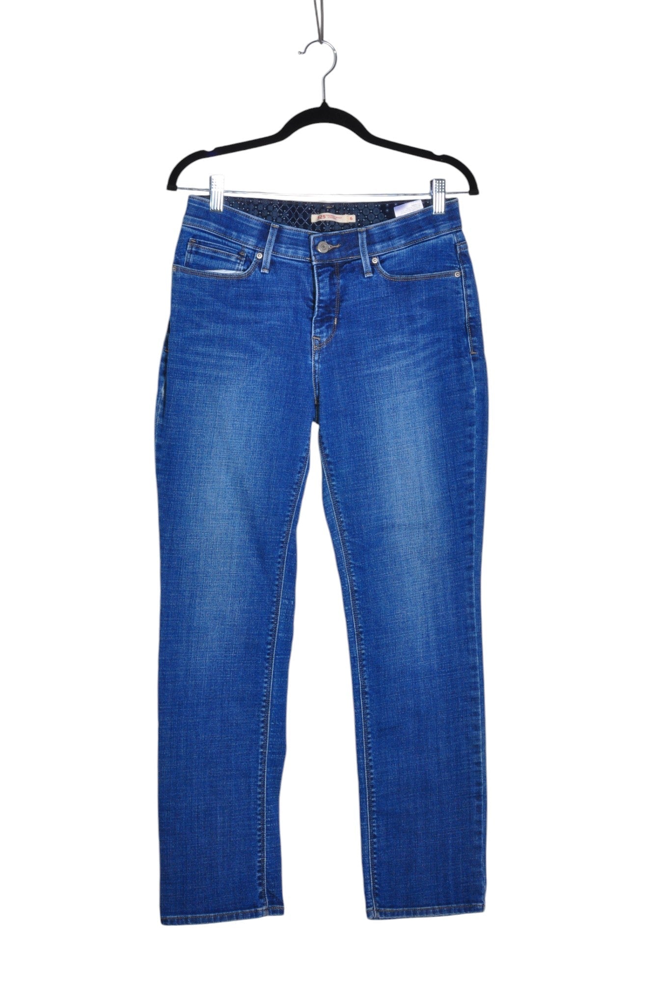 LEVI'S Second Hand Women's Blue Regular Fit Straight-Legged Jeans - Size 6