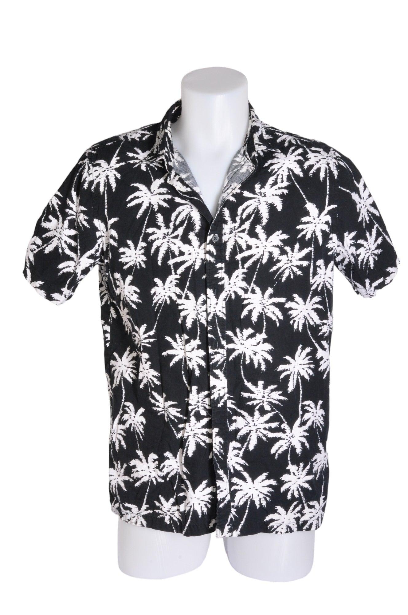 FOREVER 21 Stylish Men's Regular Fit Black Button Down Tops - Size M