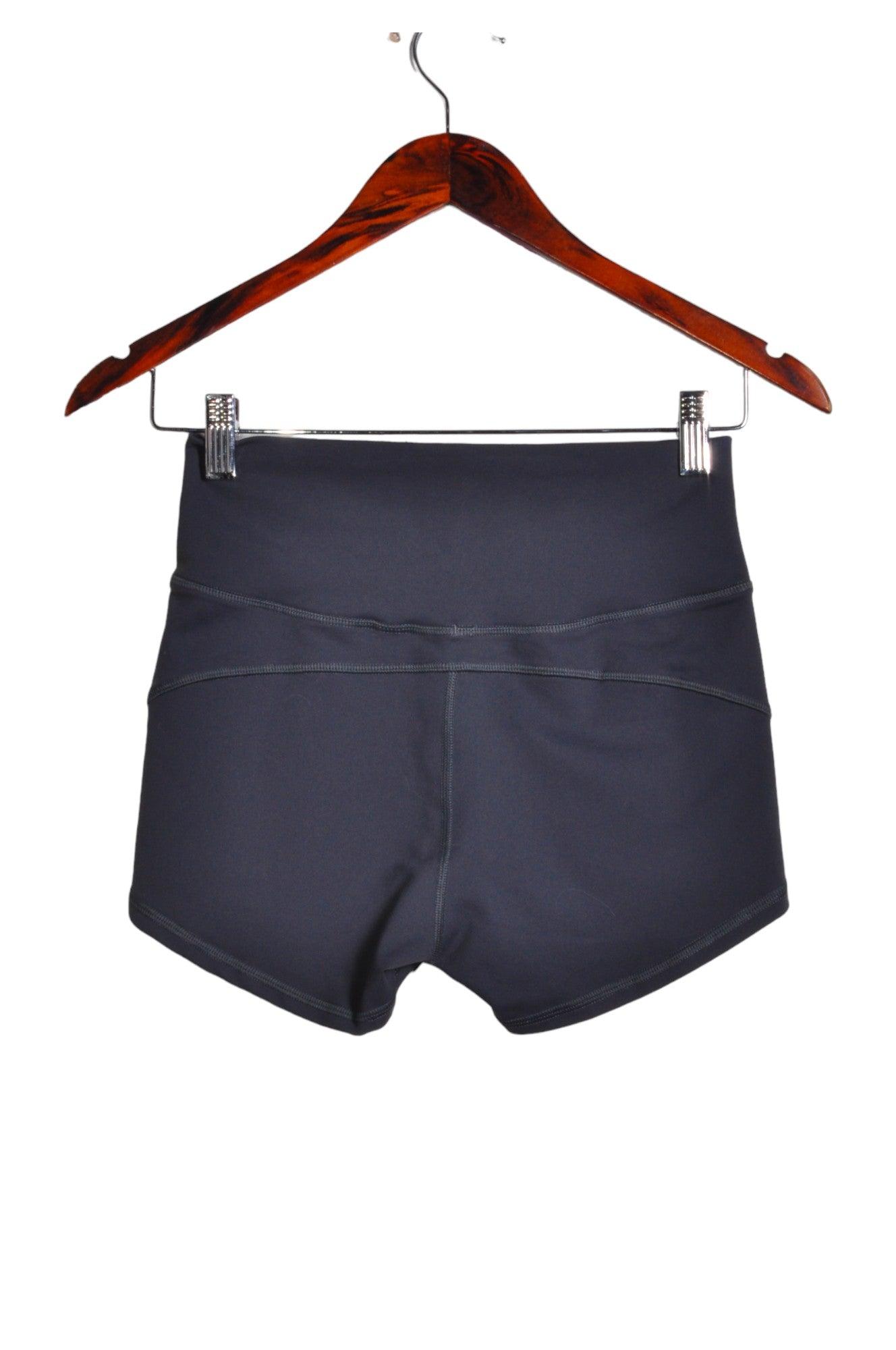 HONEY ATHLETICA Stylish Women's Gray Regular-Fit Activewear Shorts & Skirts - Size M