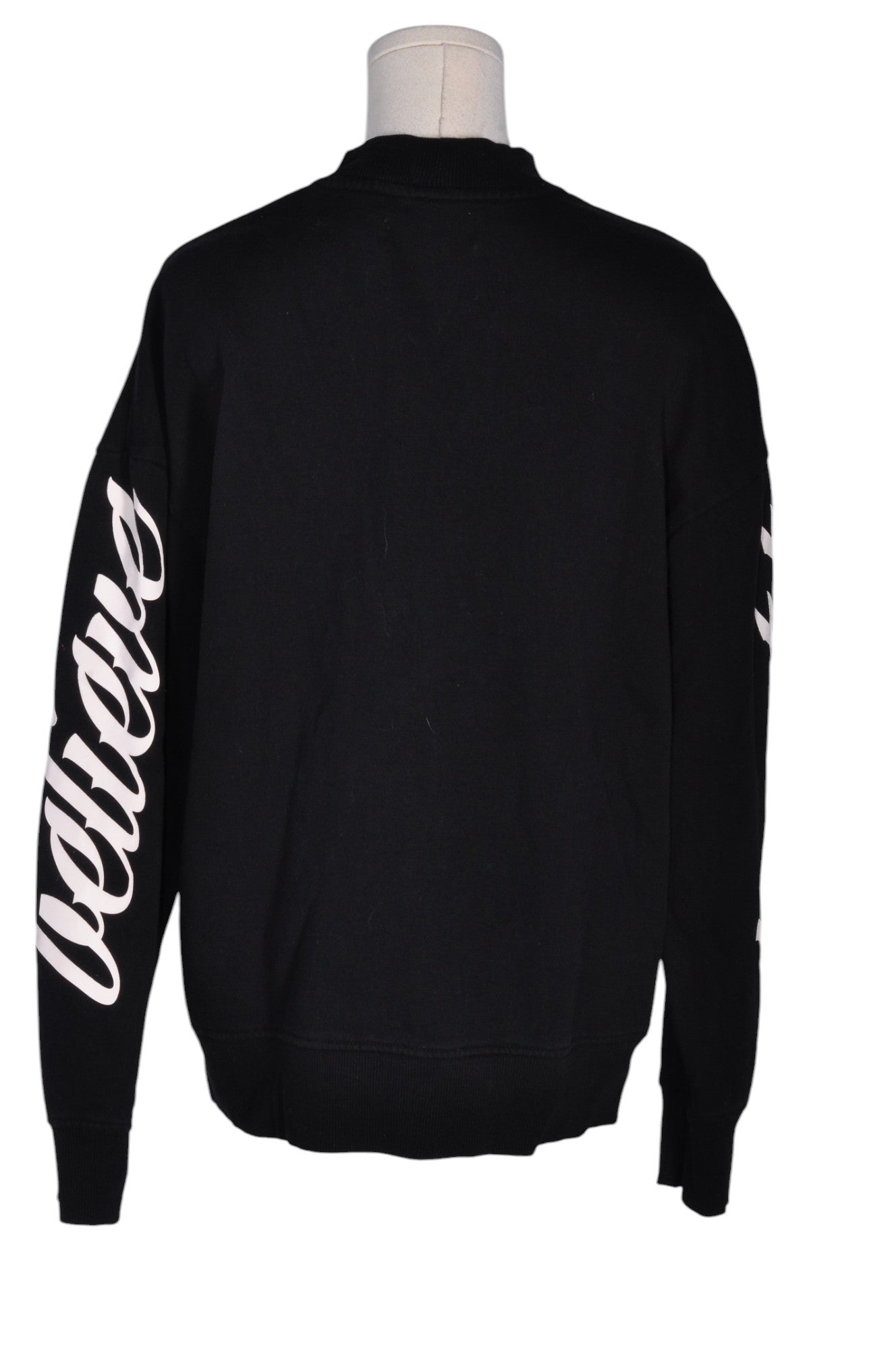 FOREVER 21 Men's Stylish Regular Fit Black Sweater - XS
