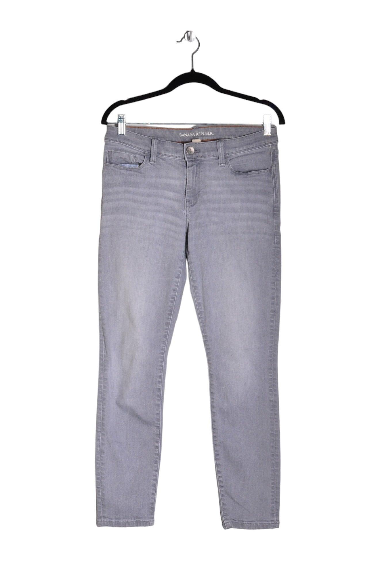 BANANA REPUBLIC Stylish Women's Gray Regular-Fit Straight-Legged Jeans Size 28