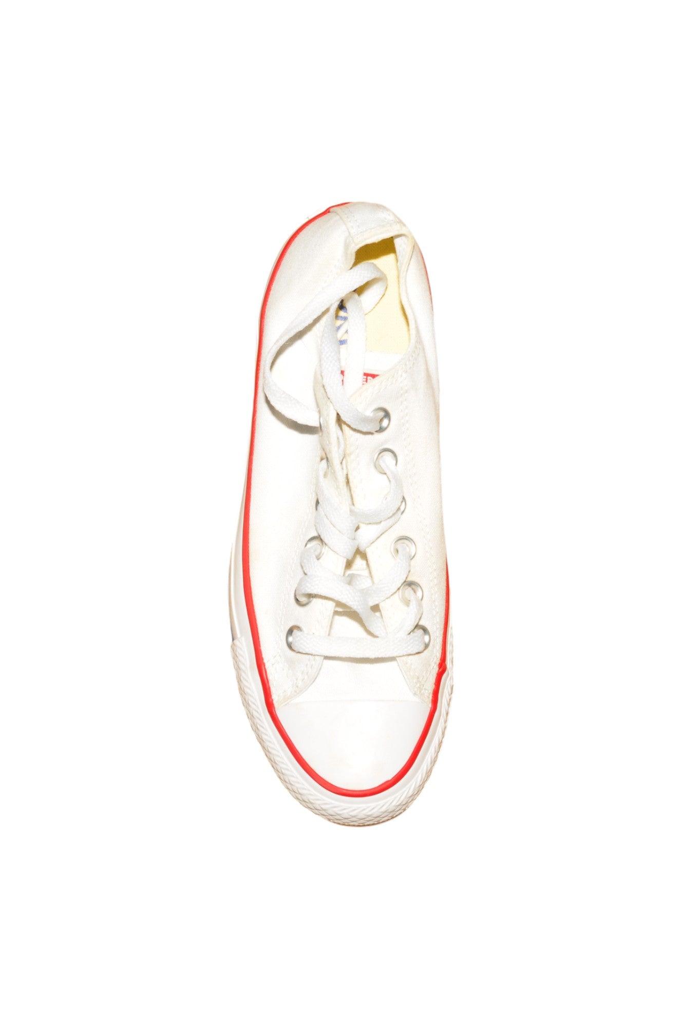 Stylish CONVERSE Women's White Regular Fit Sneakers - Size 7.5