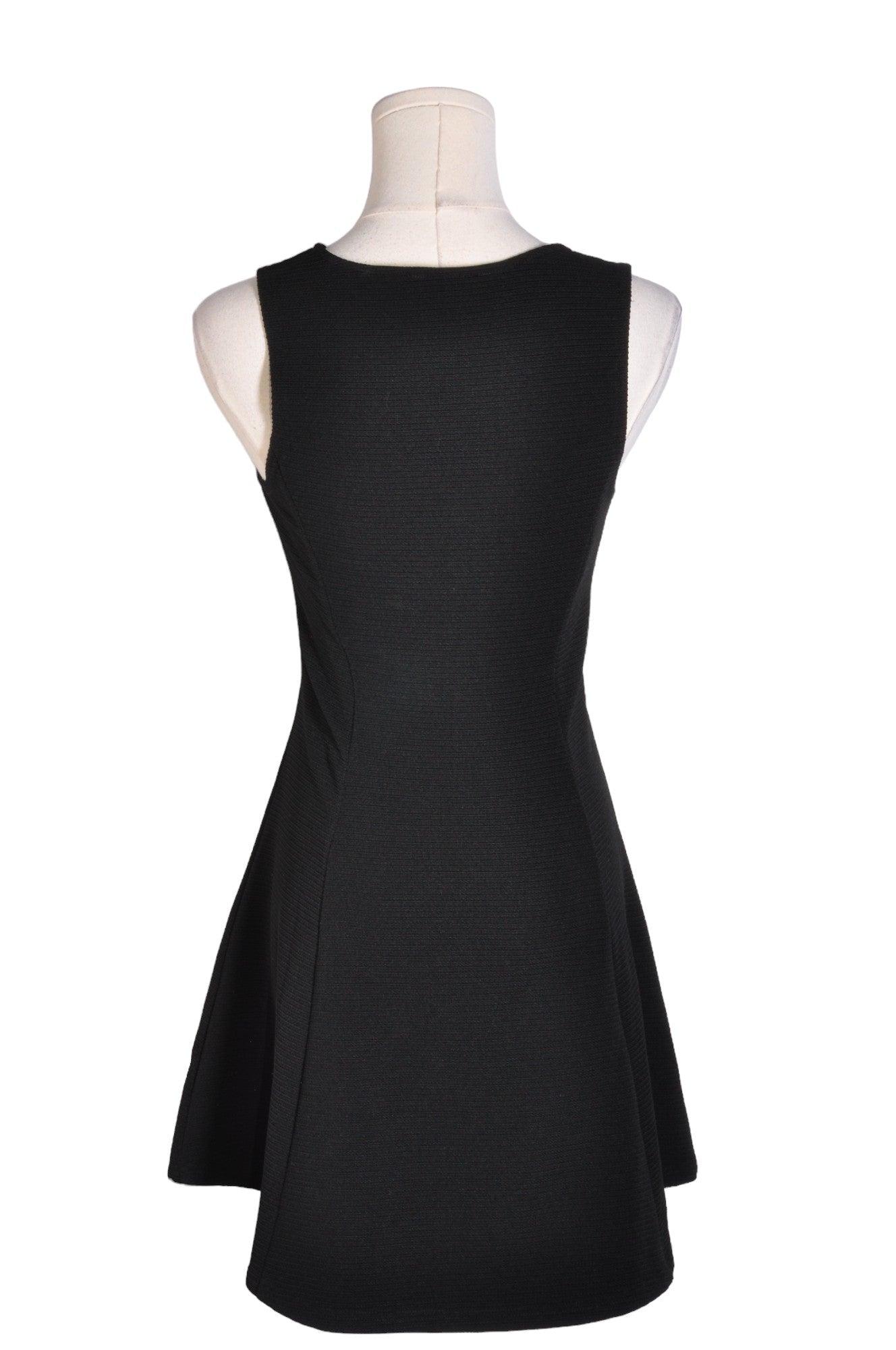 FOREVER 21 Stylish Women's Black Regular Fit & Flare Dress - Size S