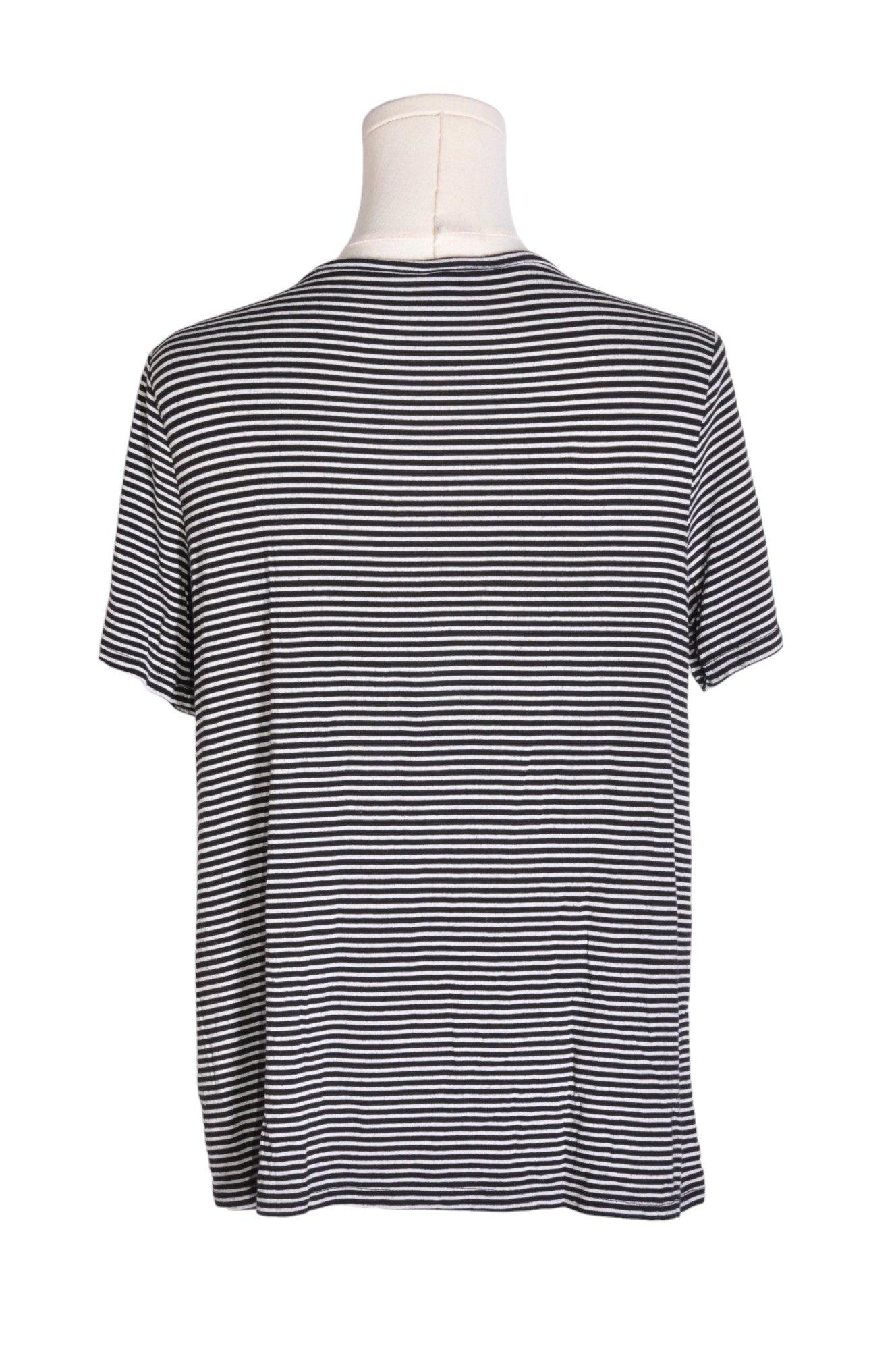 OLD NAVY Stylish Women's Regular Fit Black T-Shirts - Size S