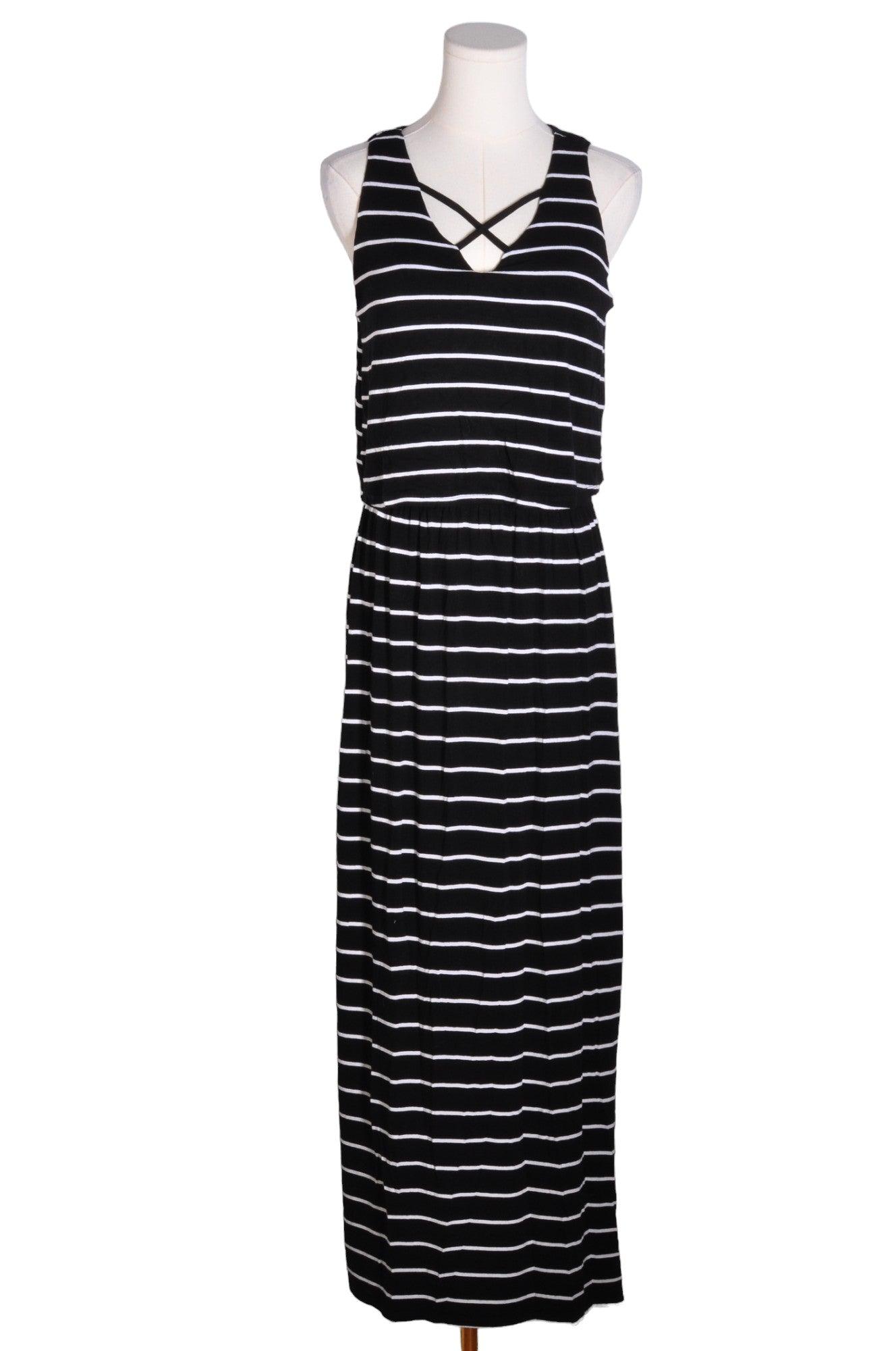 LILY MORGAN Stylish Women's Black Maxi Dress in Regular Fit - Size S
