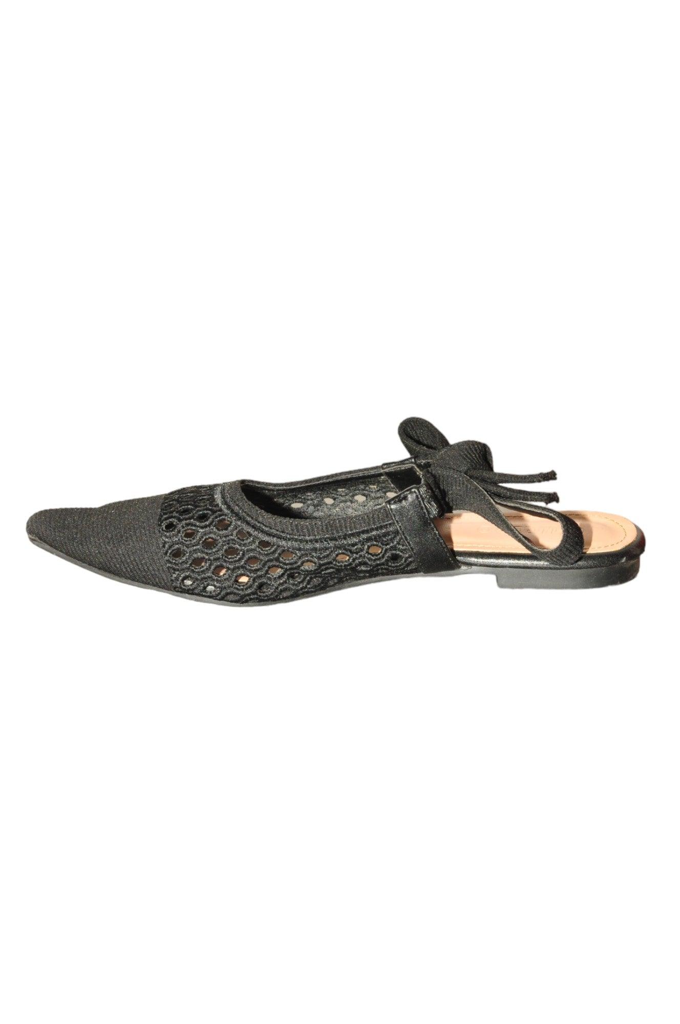 Stylish CUCCOO Women's Regular Fit Black Flat Shoes - Size 37