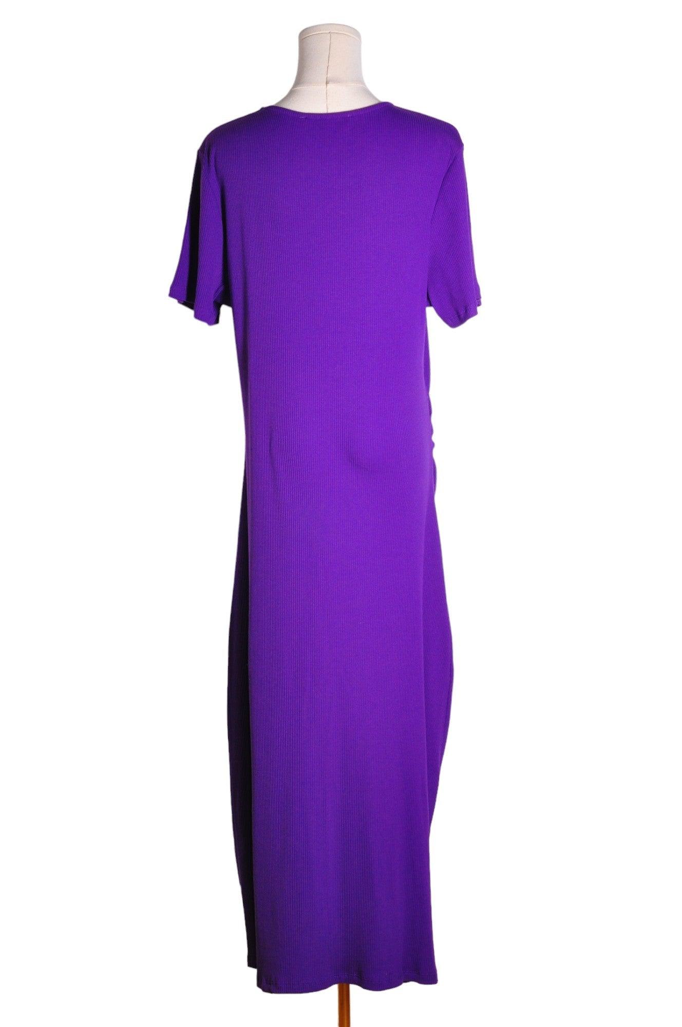 Stylish CONTEMPORAINE Women's Purple XXL Regular Fit Maxi Dresses