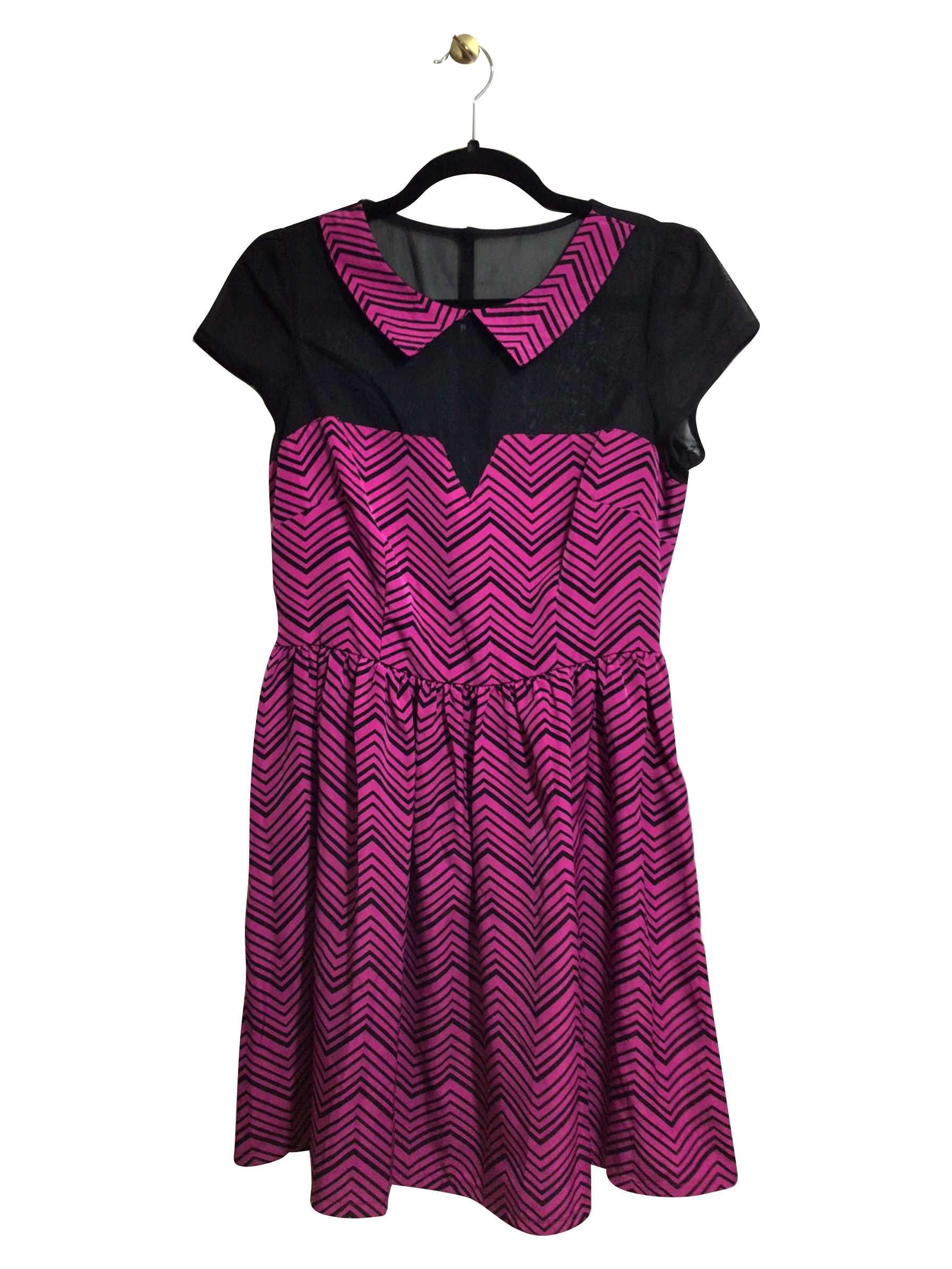 PAPER DOLL Stunning Pink Regular Fit Shift Dress - Size 9