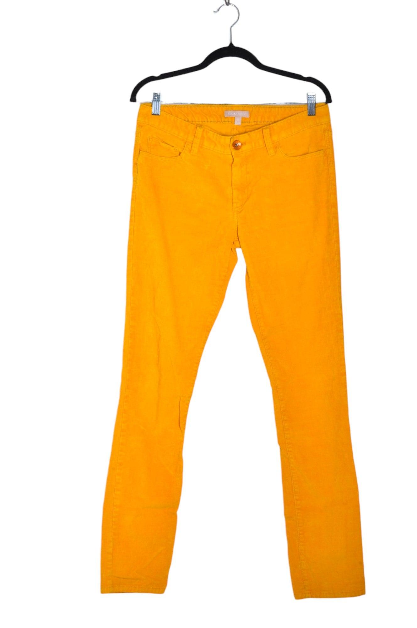 BANANA REPUBLIC Stylish Women's Straight-Legged Regular Fit Yellow Jeans - Size 29