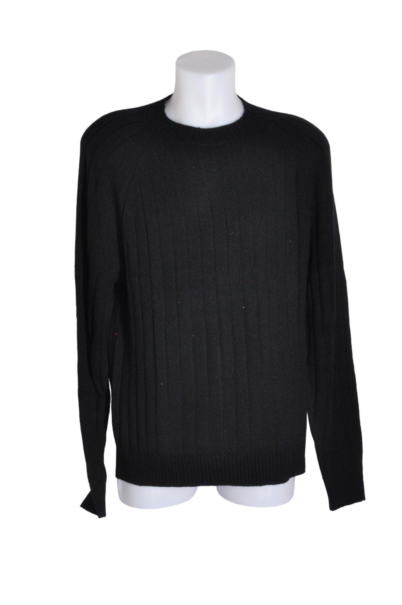 BANANA REPUBLIC Stylish Men's Regular Fit Black Long-Sleeve T-Shirt - Size L