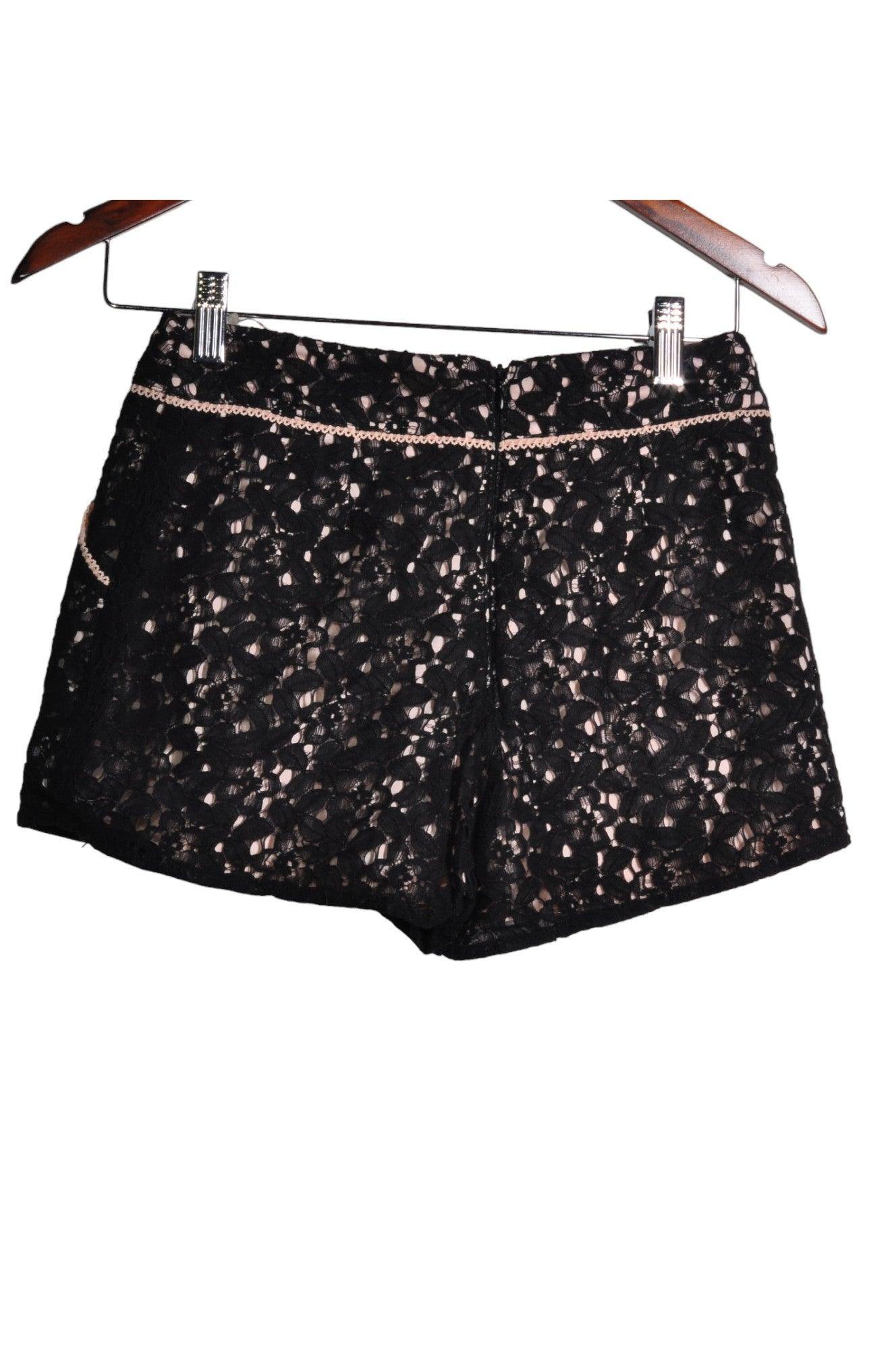 LIPSY LONDON Stylish Women's Classic Black Regular Fit Shorts - Size 4