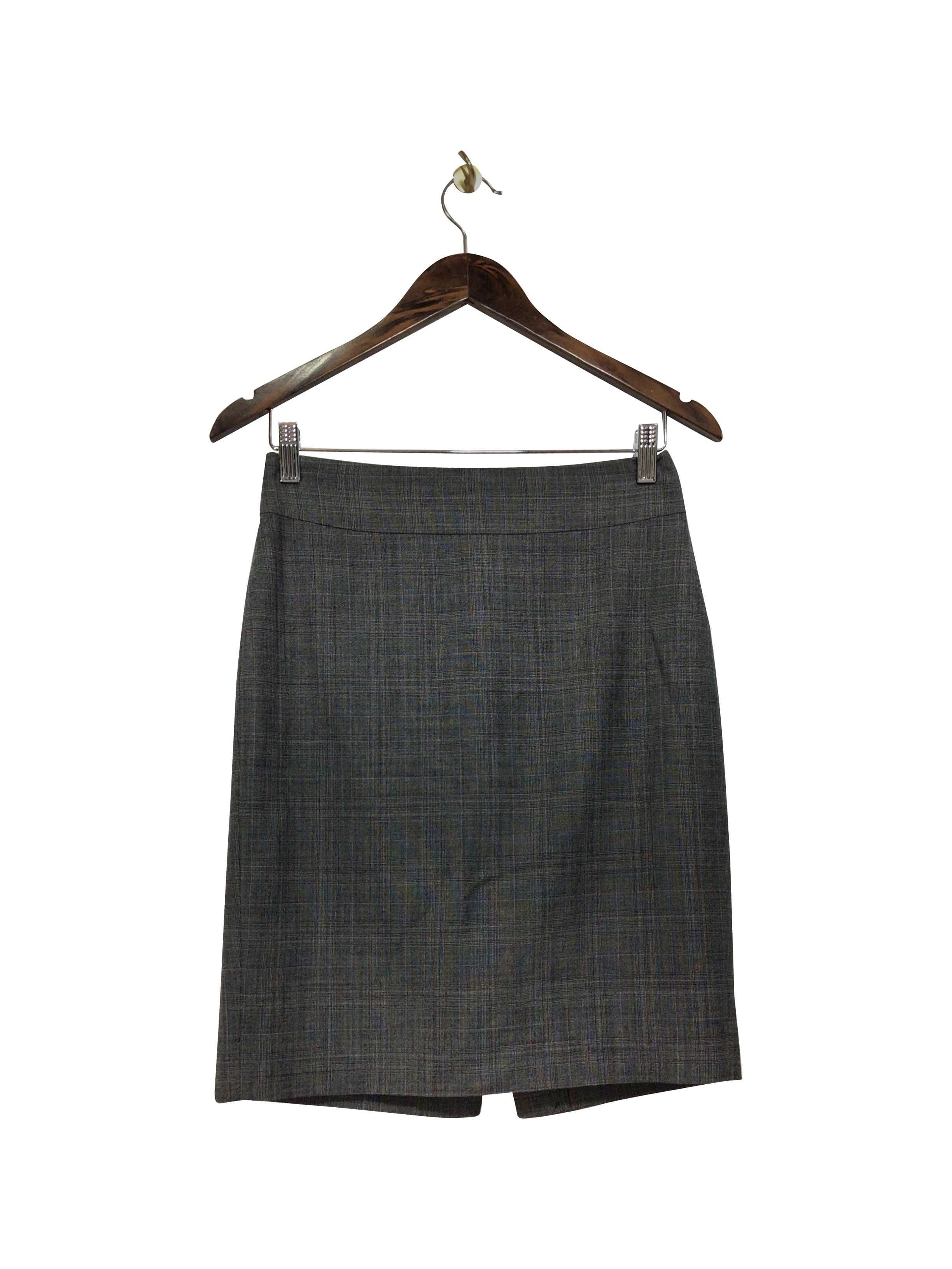 BANANA REPUBLIC Stylish Regular Fit Gray Skirt - Size 0