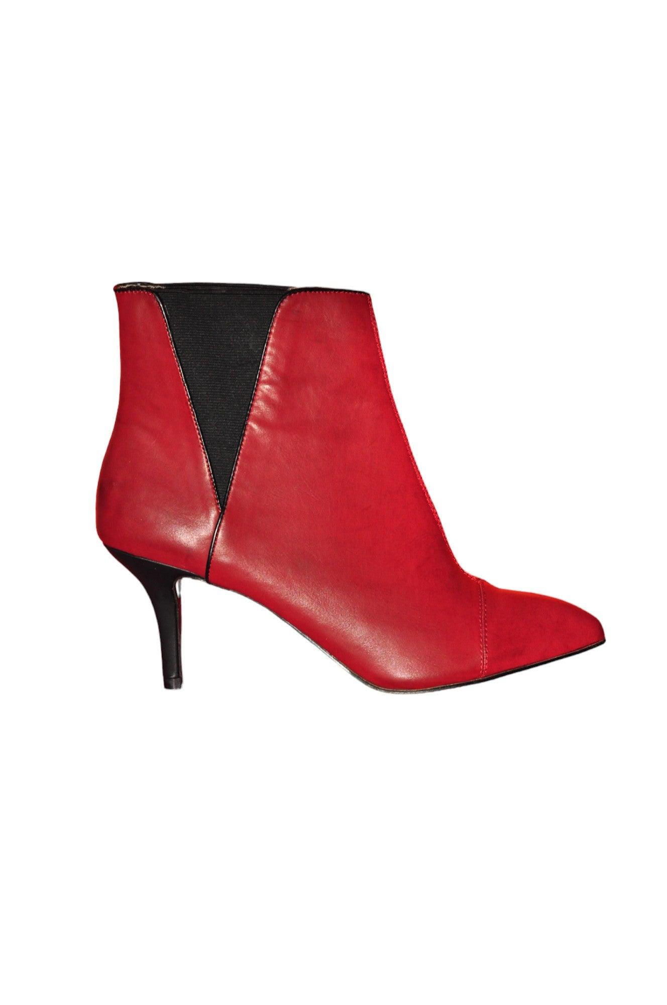 Stylish BAREFOOT TESS Women's Regular-Fit Red Boots Size 11