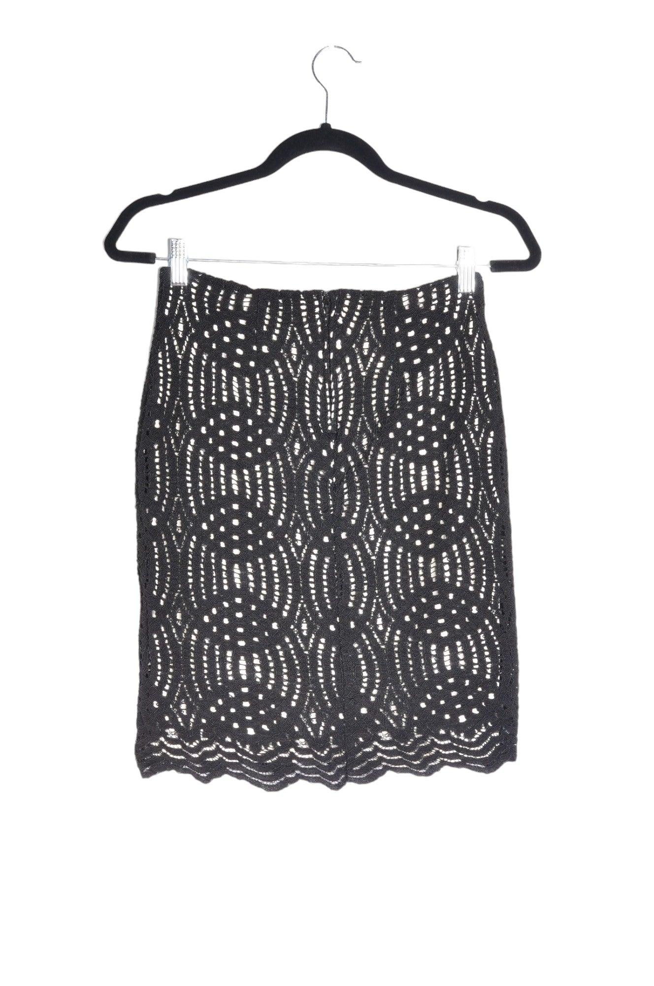 FOREVER 21 Stylish Women's Casual Black Skirt in Regular Fit - Size S