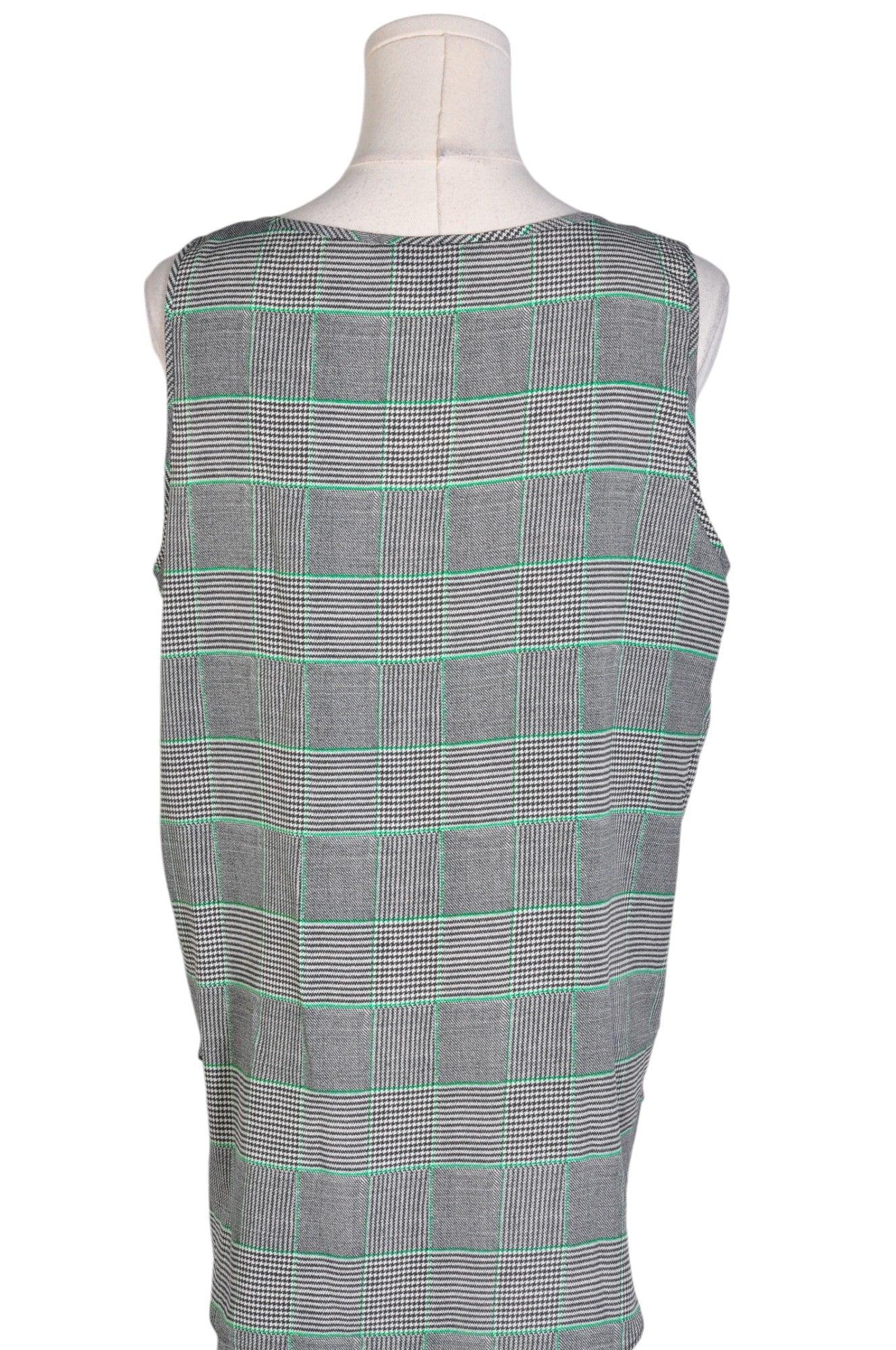 BANANA REPUBLIC Stylish Second - Hand Women's Gray Regular - Fit Blouses in Size M