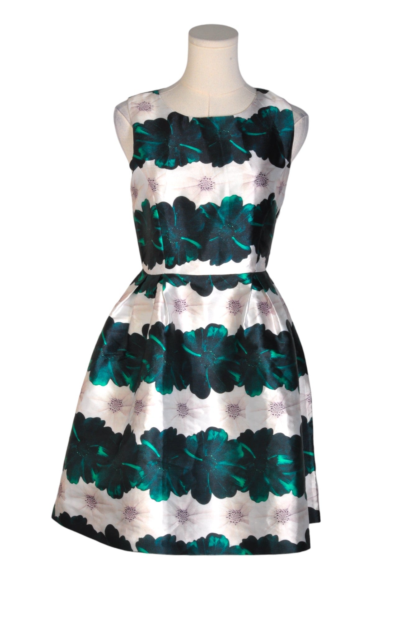 MOON Stylish Women's Green Regular Fit & Flare Dress - Size S