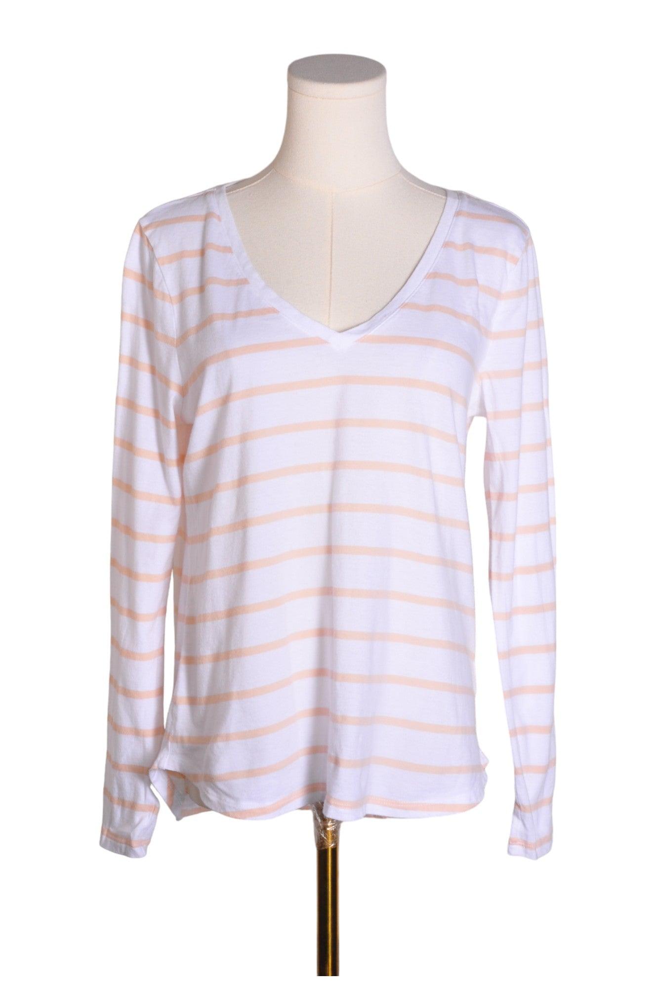 Vintage OLD NAVY Women's White Regular-Fit Long-Sleeve V-Neck T-Shirt - Size M