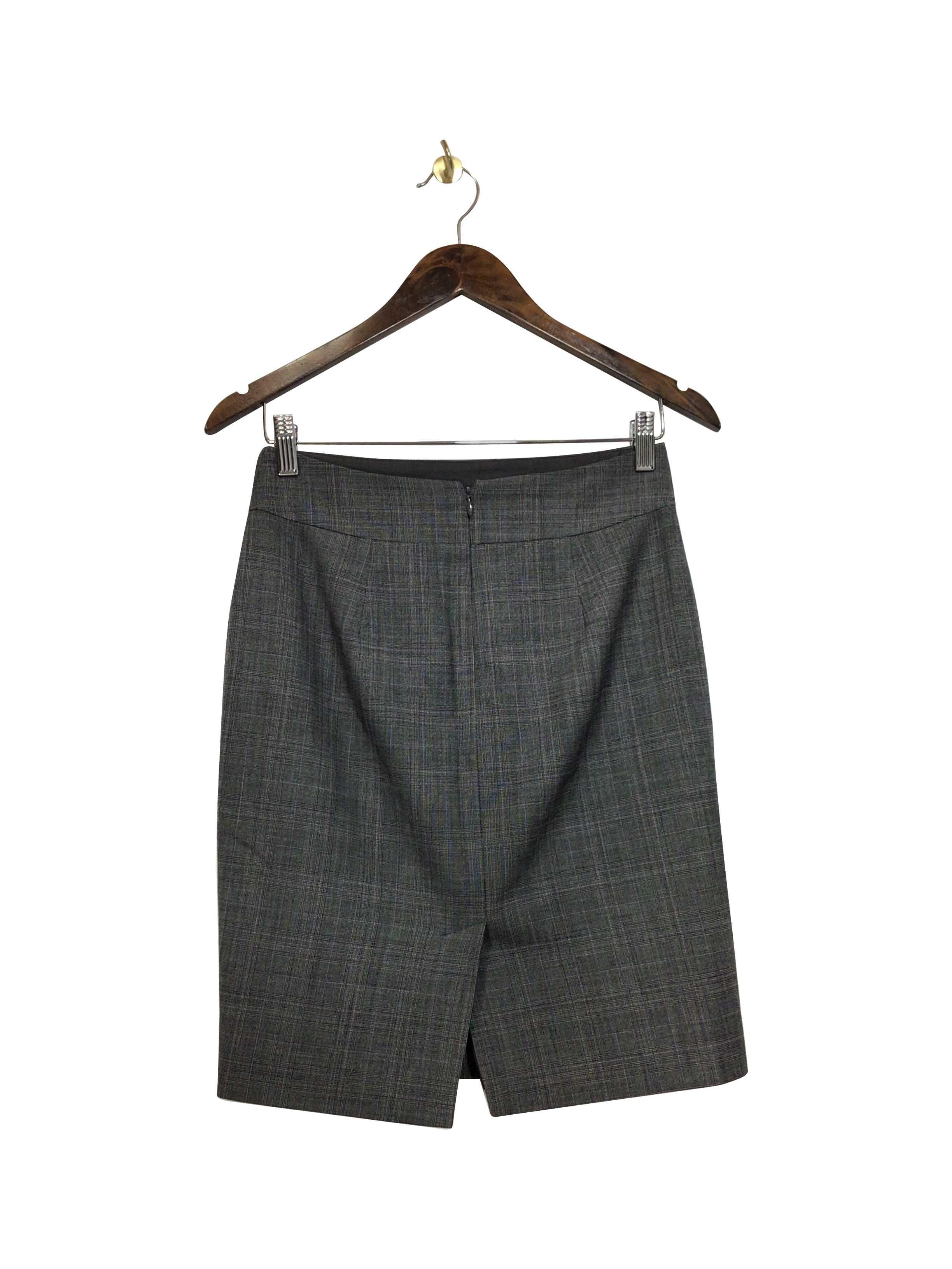 BANANA REPUBLIC Stylish Regular Fit Gray Skirt - Size 0