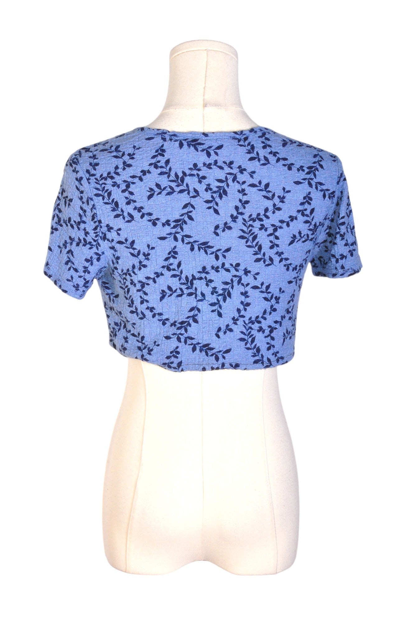 CROFT & BARROW Stylish Women's Blue Regular Fit Crop Tops - Size S