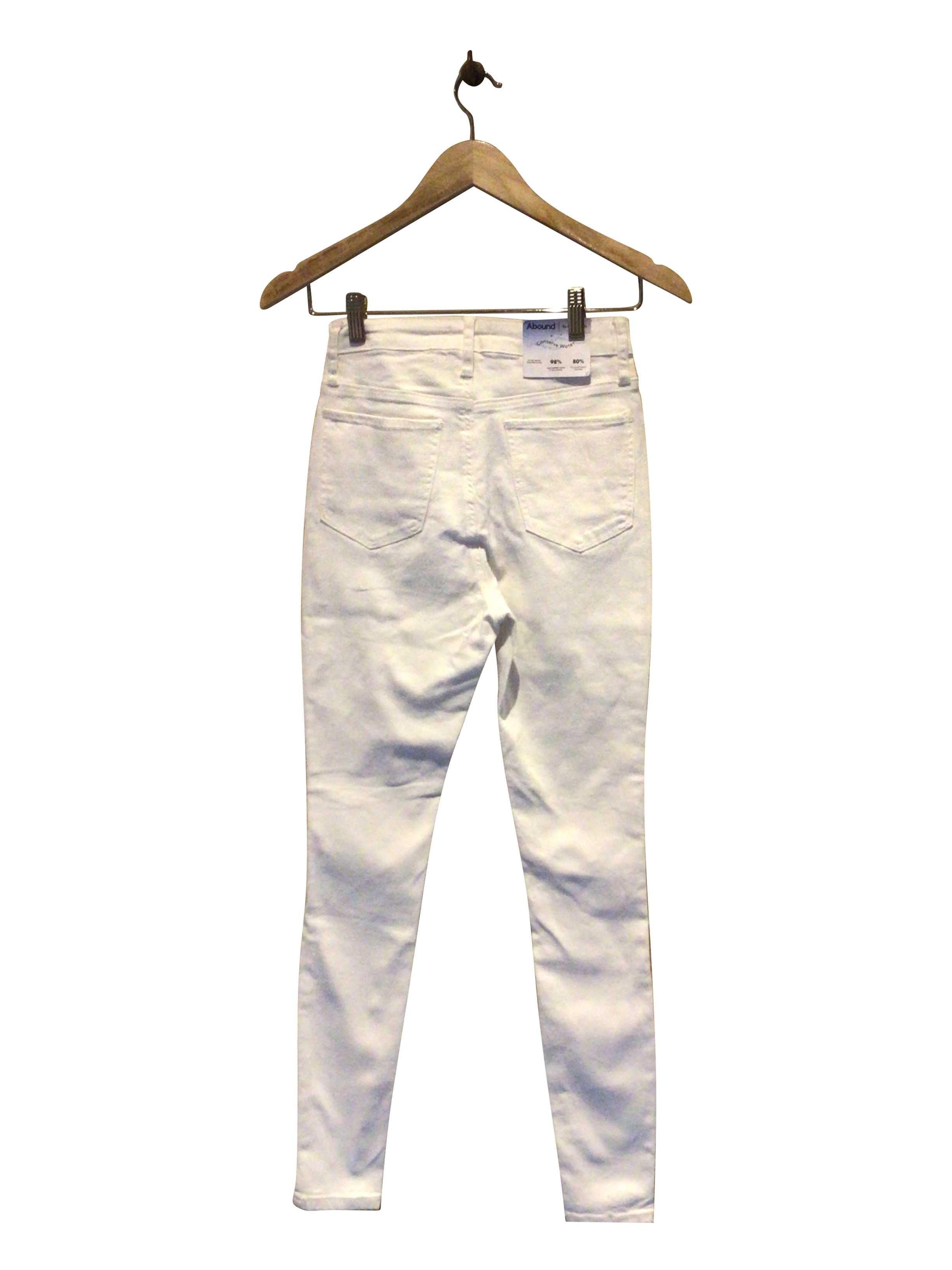 Stylish AROUND White Regular Fit Straight - Legged Jean Size 26