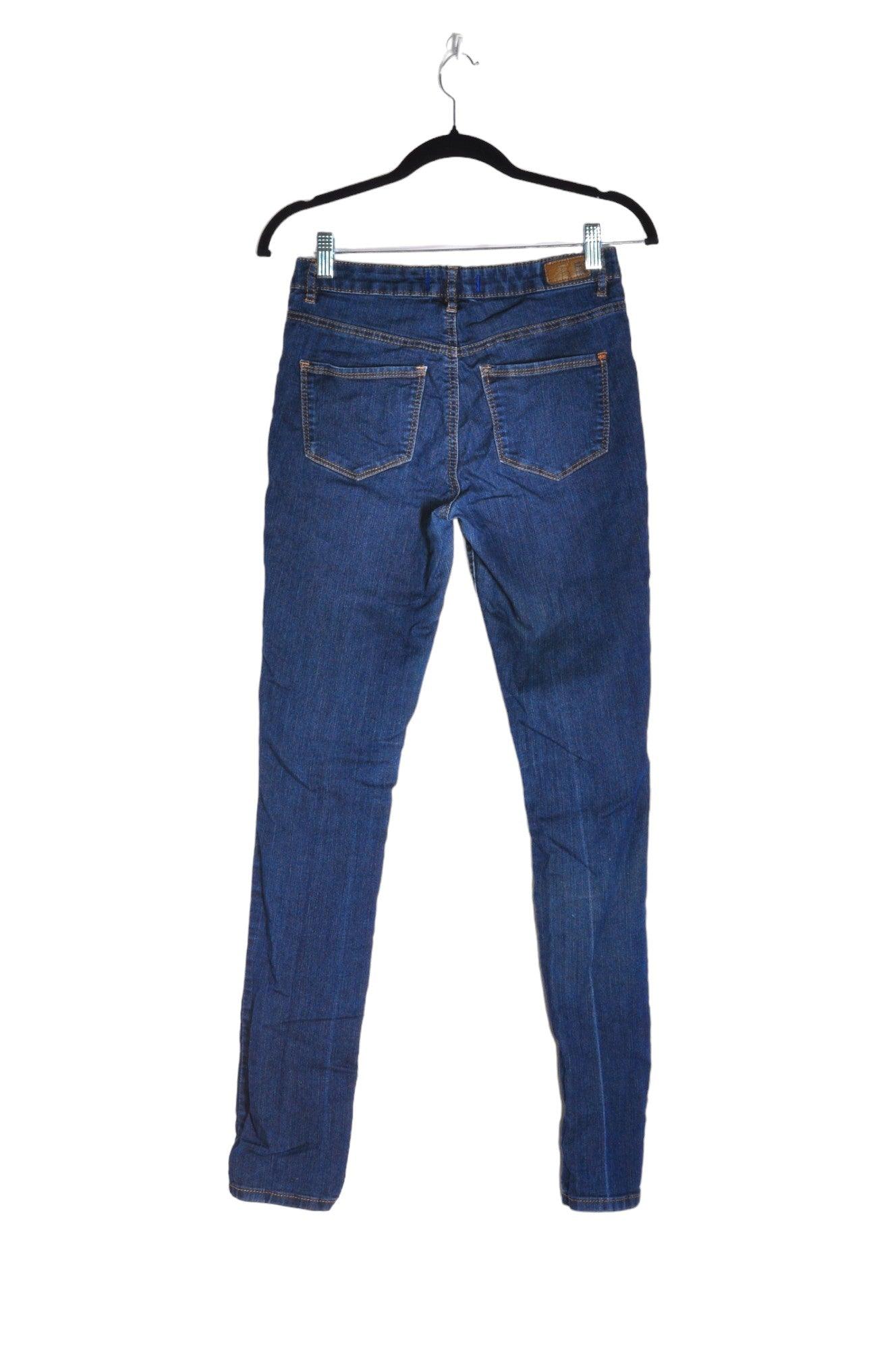 GRG DENIM Stylish Blue Regular-Fit Women's Straight-Legged Second-Hand Jeans - Size 3
