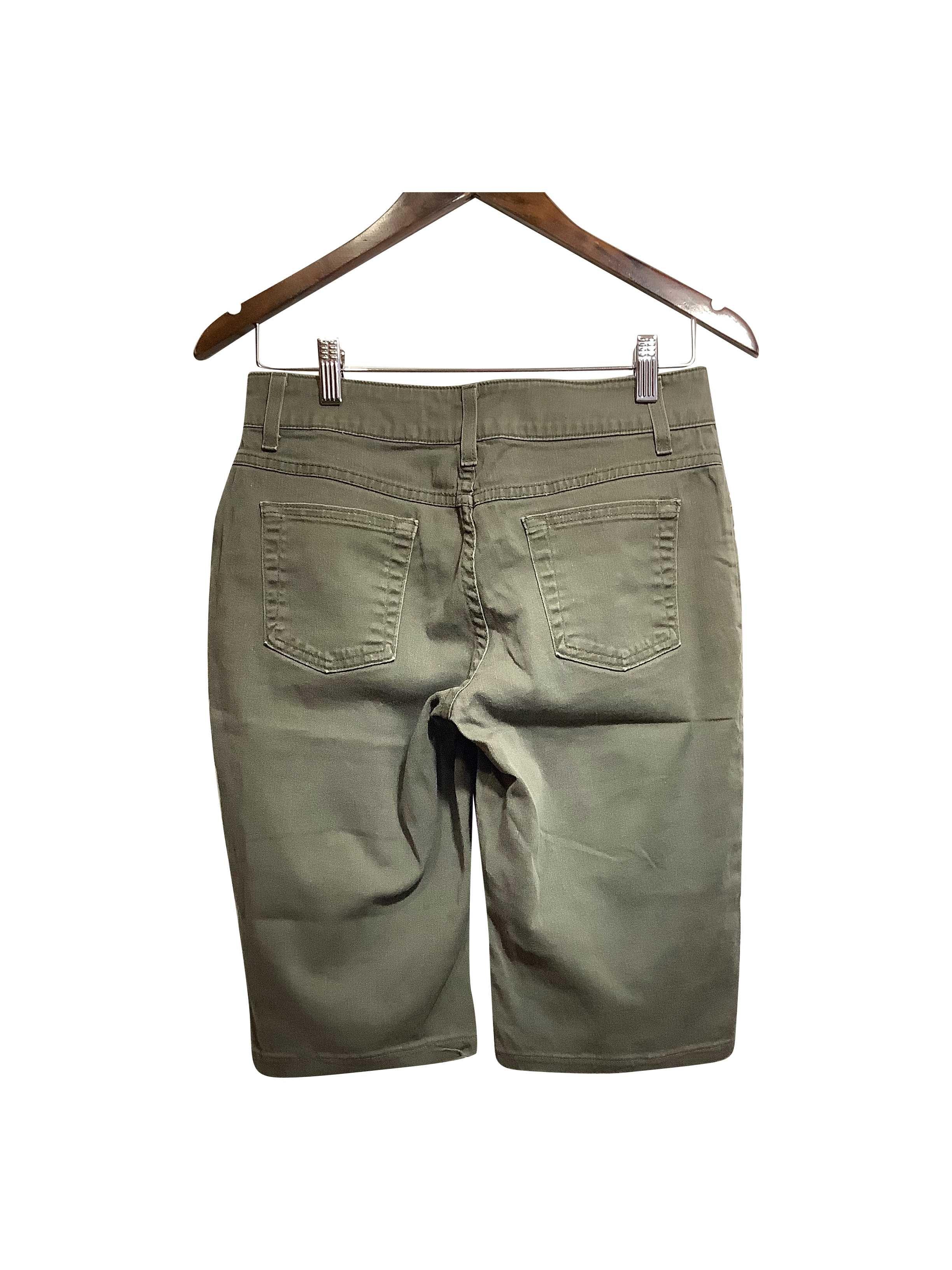 RICKI'S Stylish Regular Fit Green Jeans Shorts - Size 6
