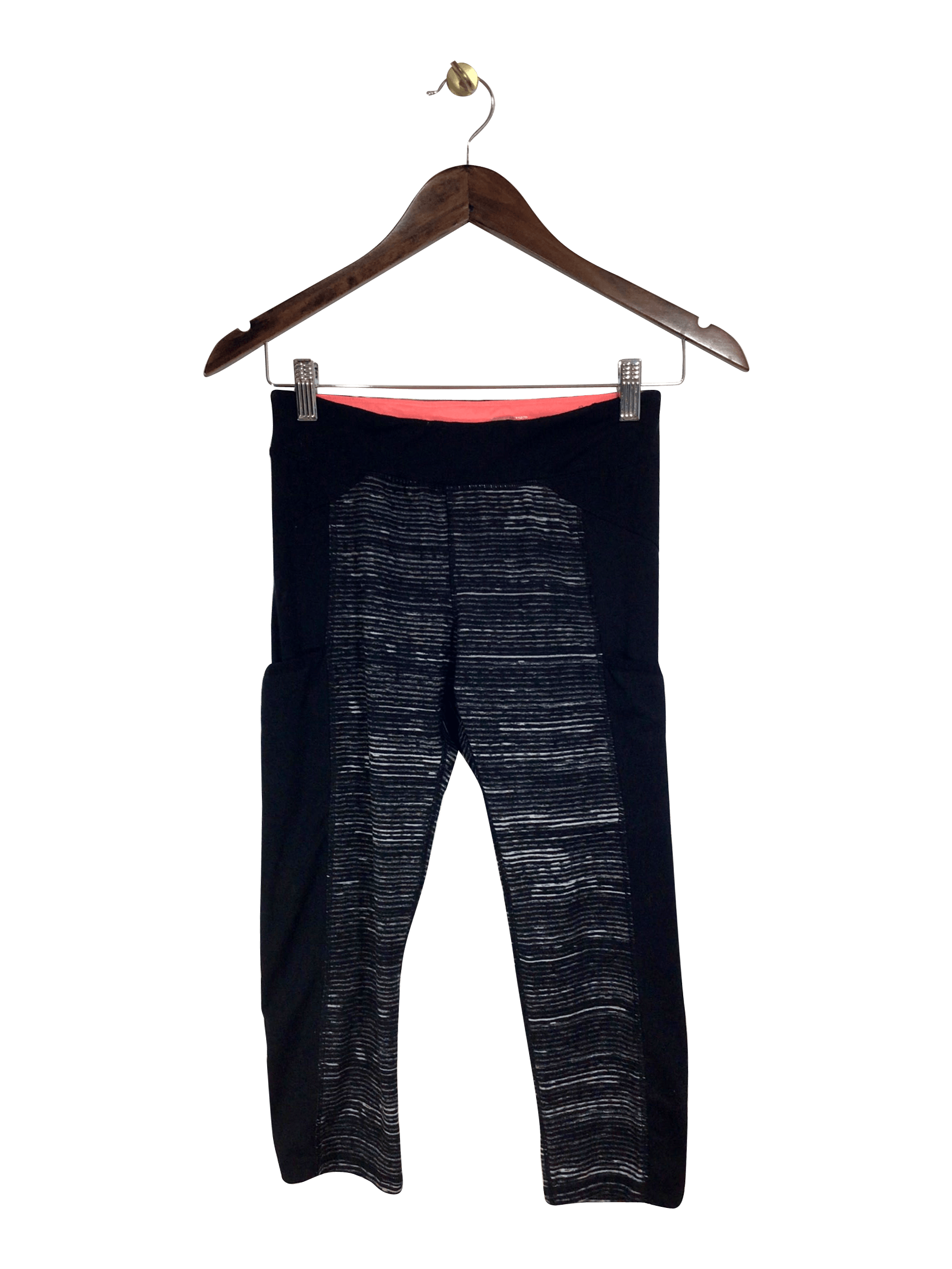 ARDENE Black Regular-Fit Second-Hand Activewear Legging in Size S