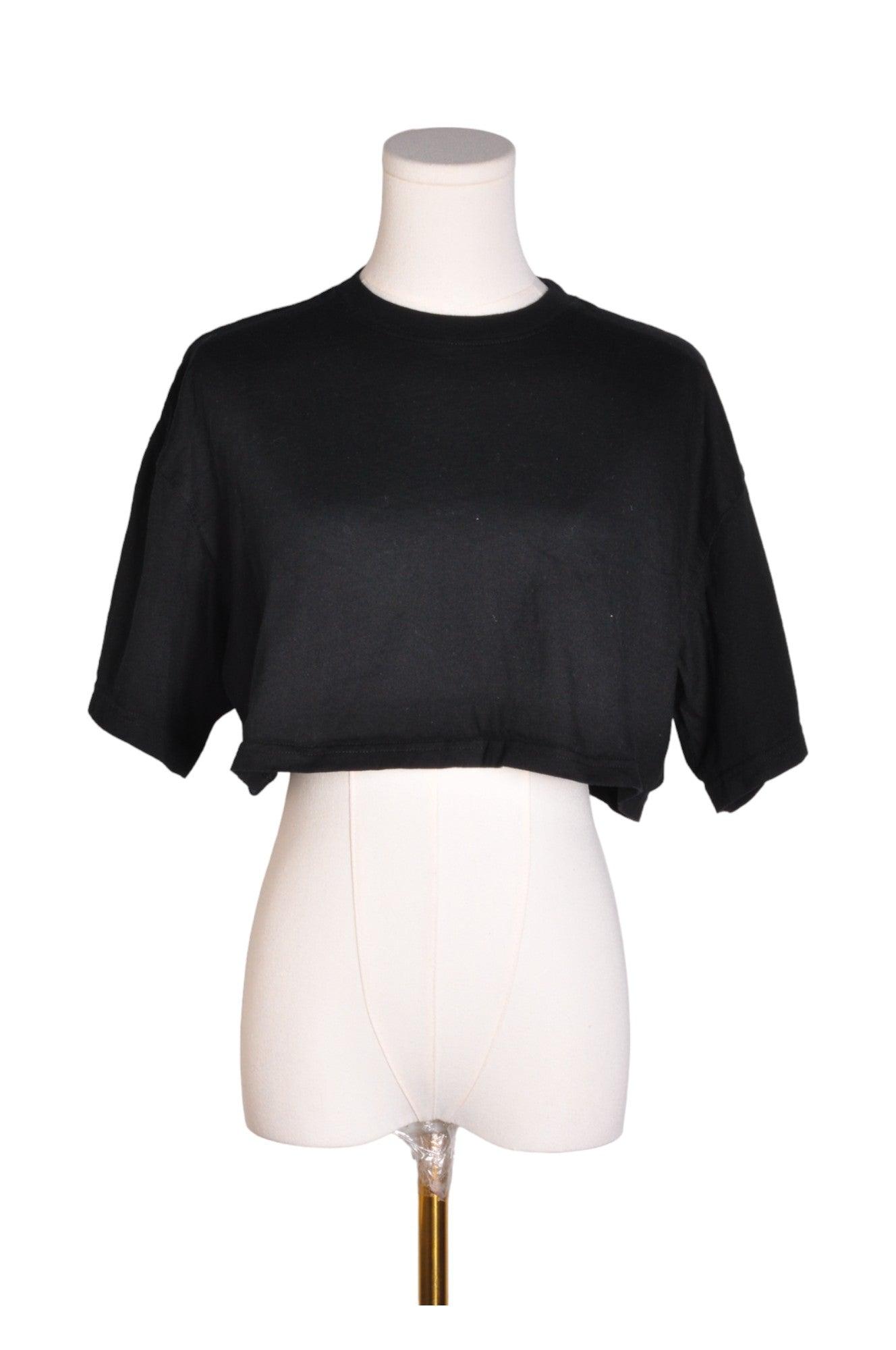 Stylish H&M Second-Hand Women's Black Regular Fit Crop Tops - Size M