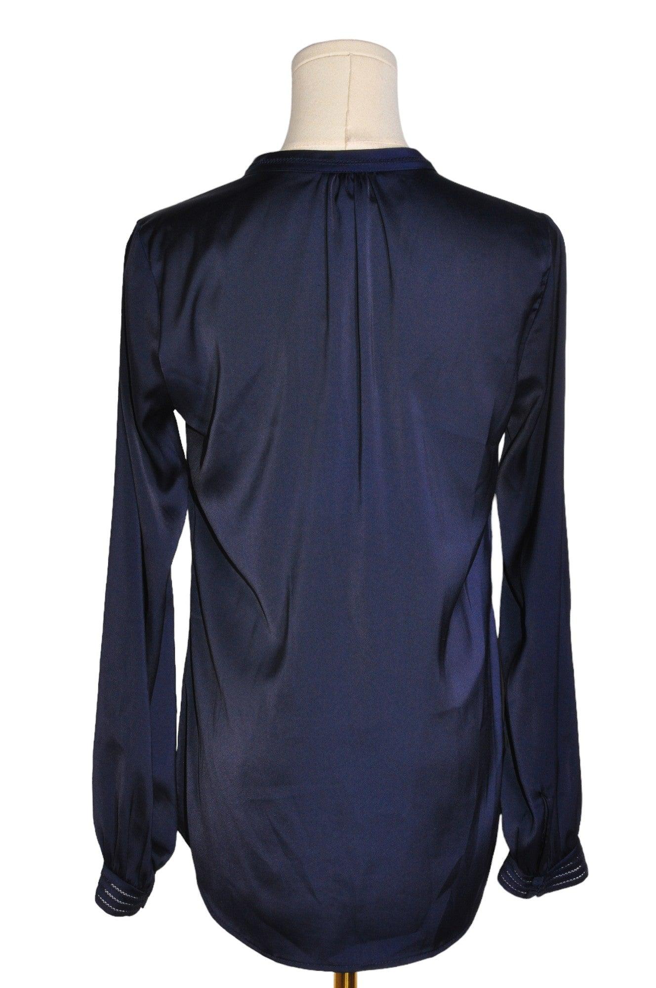 Stylish H&M Blue Regular Fit Women's Button Down Tops - Size 4