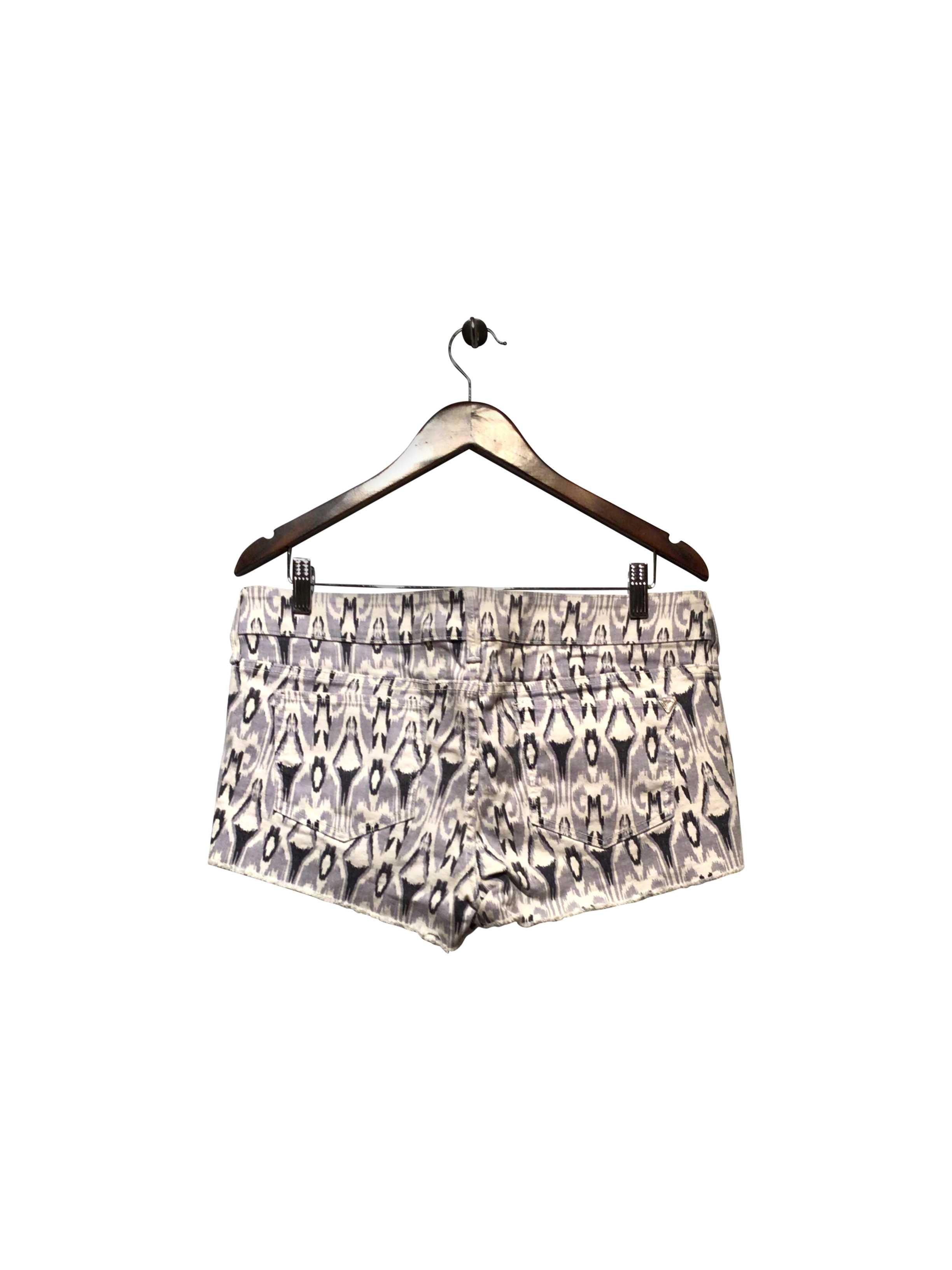GUESS Stylish Regular Fit White Pant Shorts - Size 31