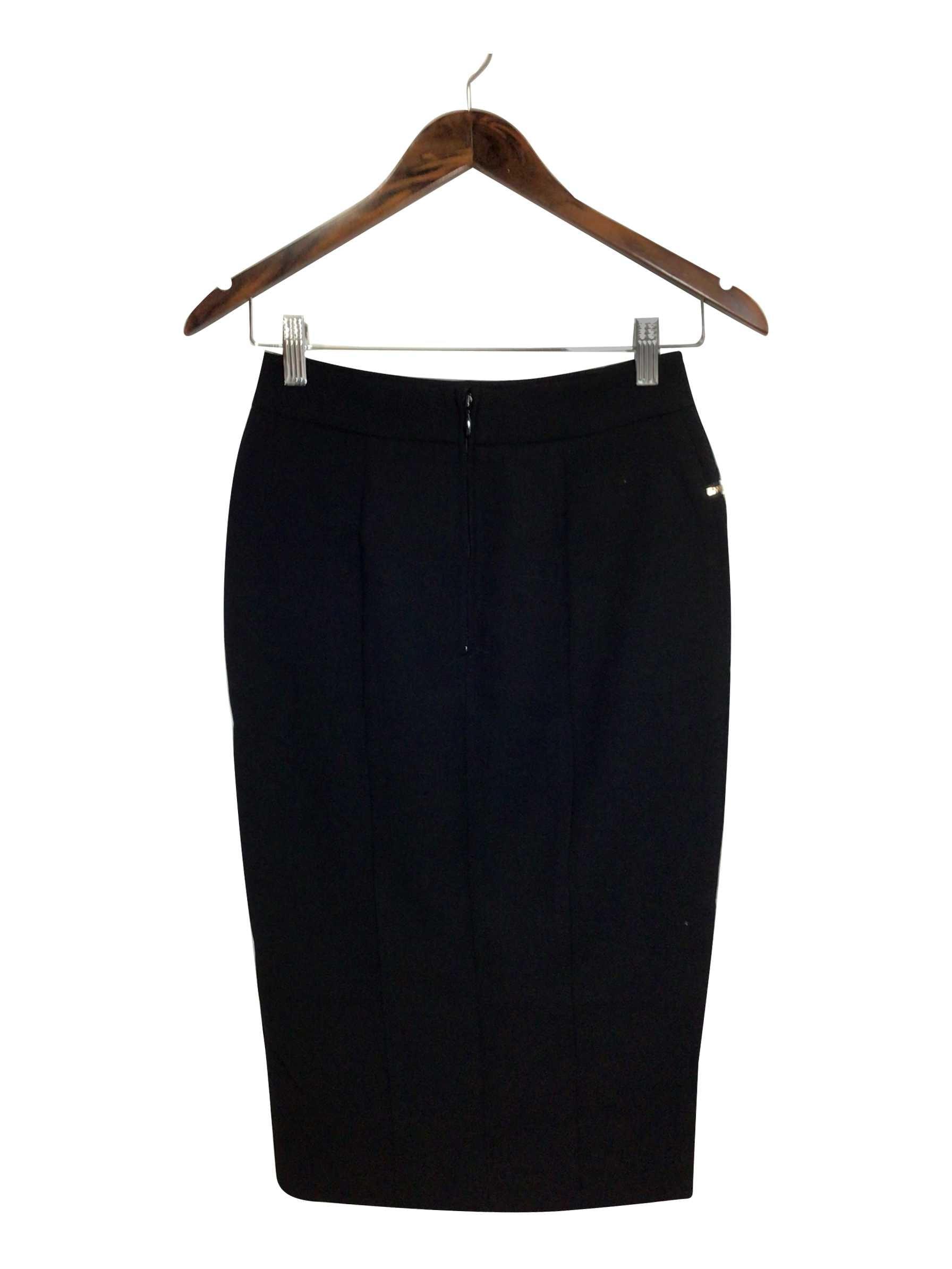 Stylish H&M Black Regular Fit Skirt - Size 4