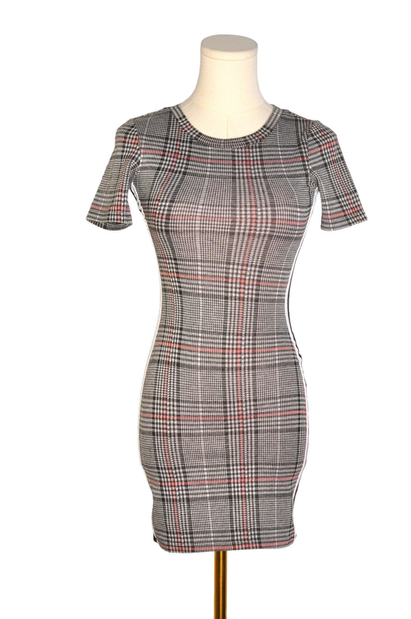 Stylish H&M Second - Hand Women's Regular Fit Brown Bodycon Dress in Size 0