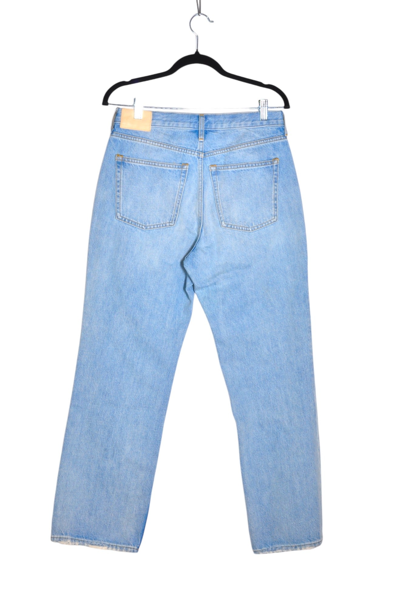 EVERLANE Stylish Women's Blue Regular Fit Straight-Legged Jeans - Size 28