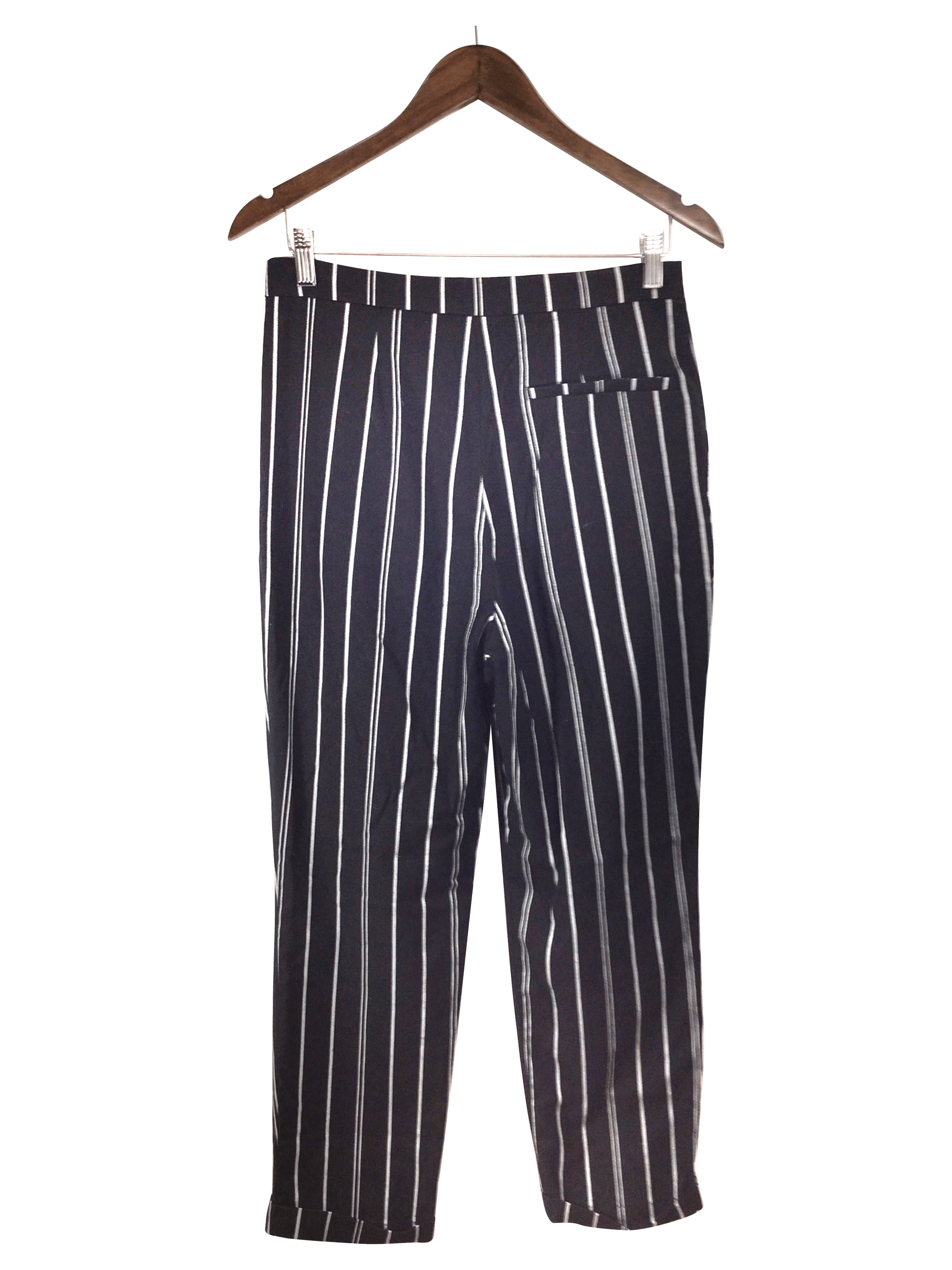 H&M Black Regular Fit Ankle-Length Pant - Size 6