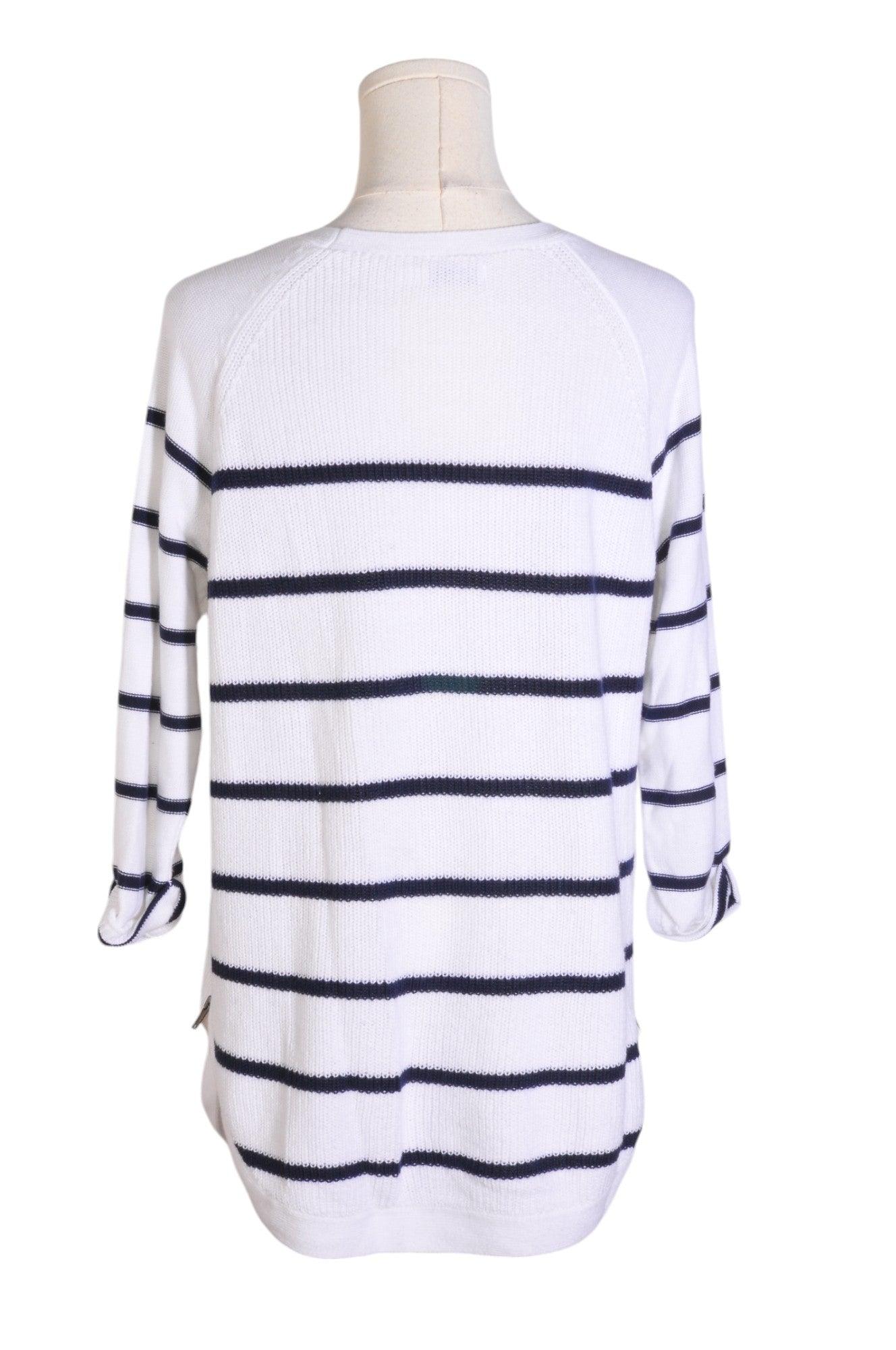 Stylish REITMANS Second - Hand Women's Regular Fit White Long - Sleeve T - Shirt - Size M