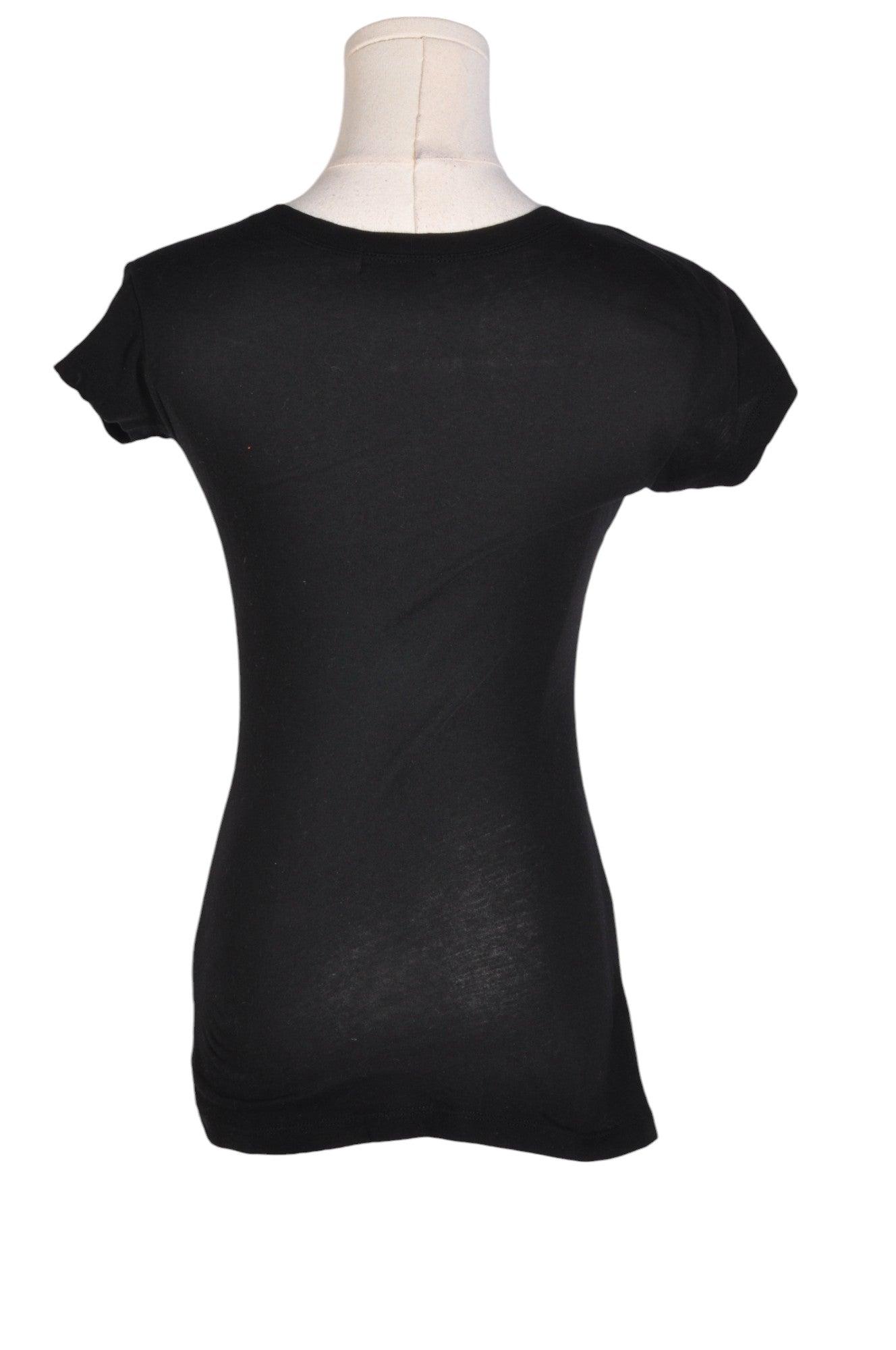 Stylish GUESS Women's Black Regular-Fit T-Shirts in XS Size