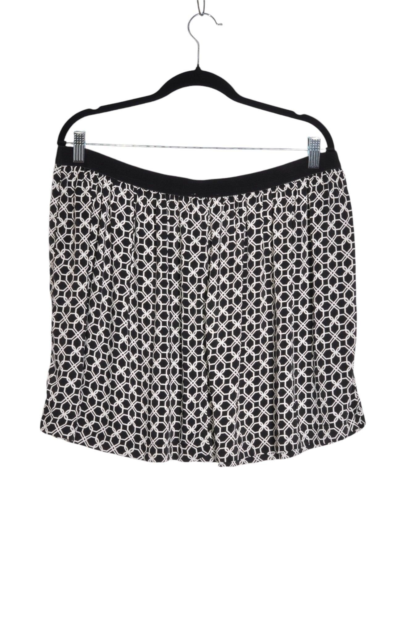 JOE FRESH Stylish Women's Casual Black Regular-fit Skirt - Size L