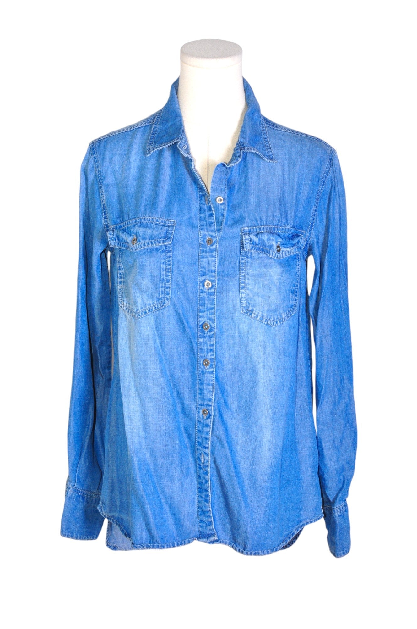 EMMA + JAMES Stylish Women's Blue Denim Tops in Regular Fit - Size S