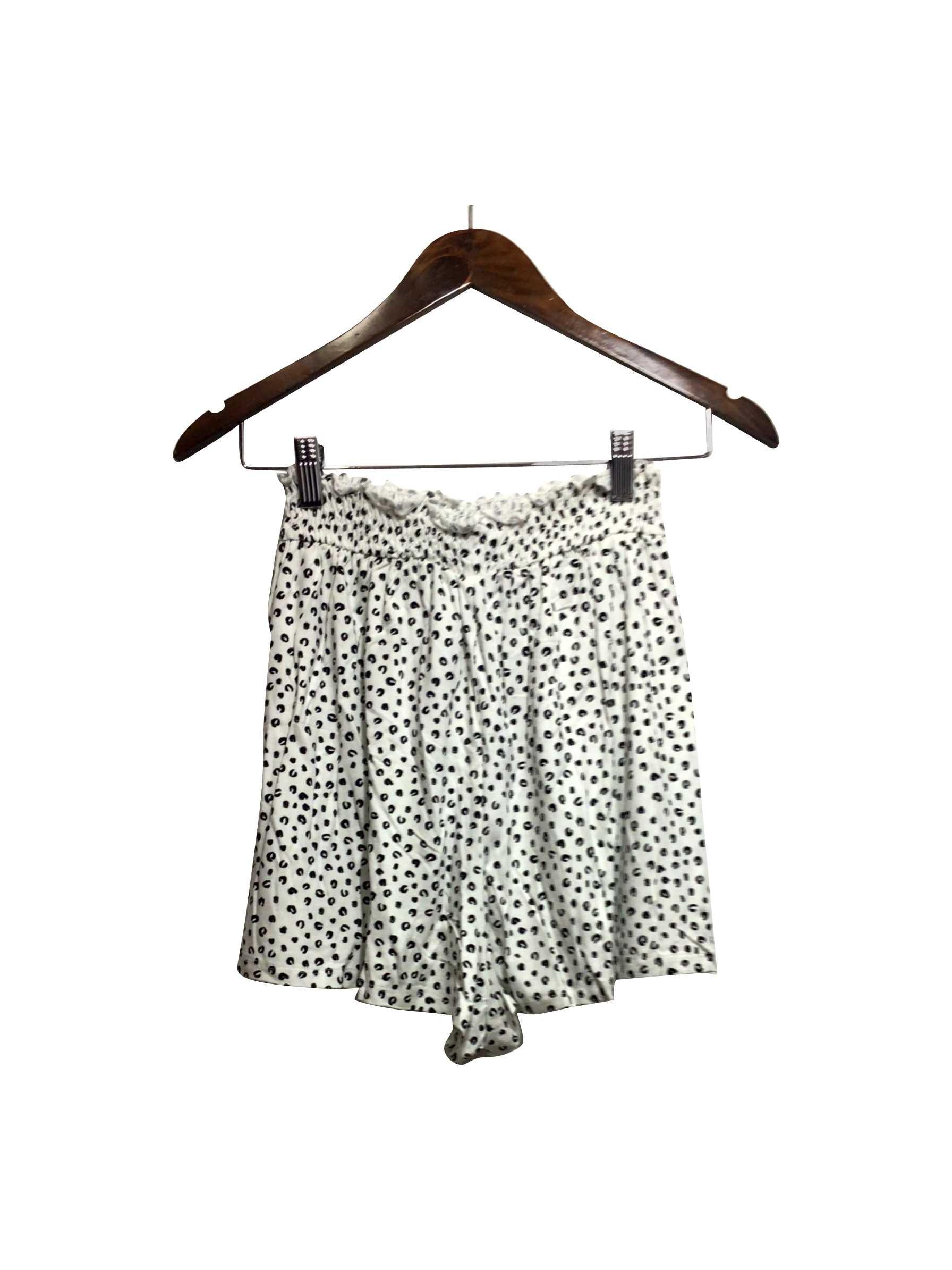 ASOS Stylish Regular Fit Second - hand White Pant Shorts Size 6