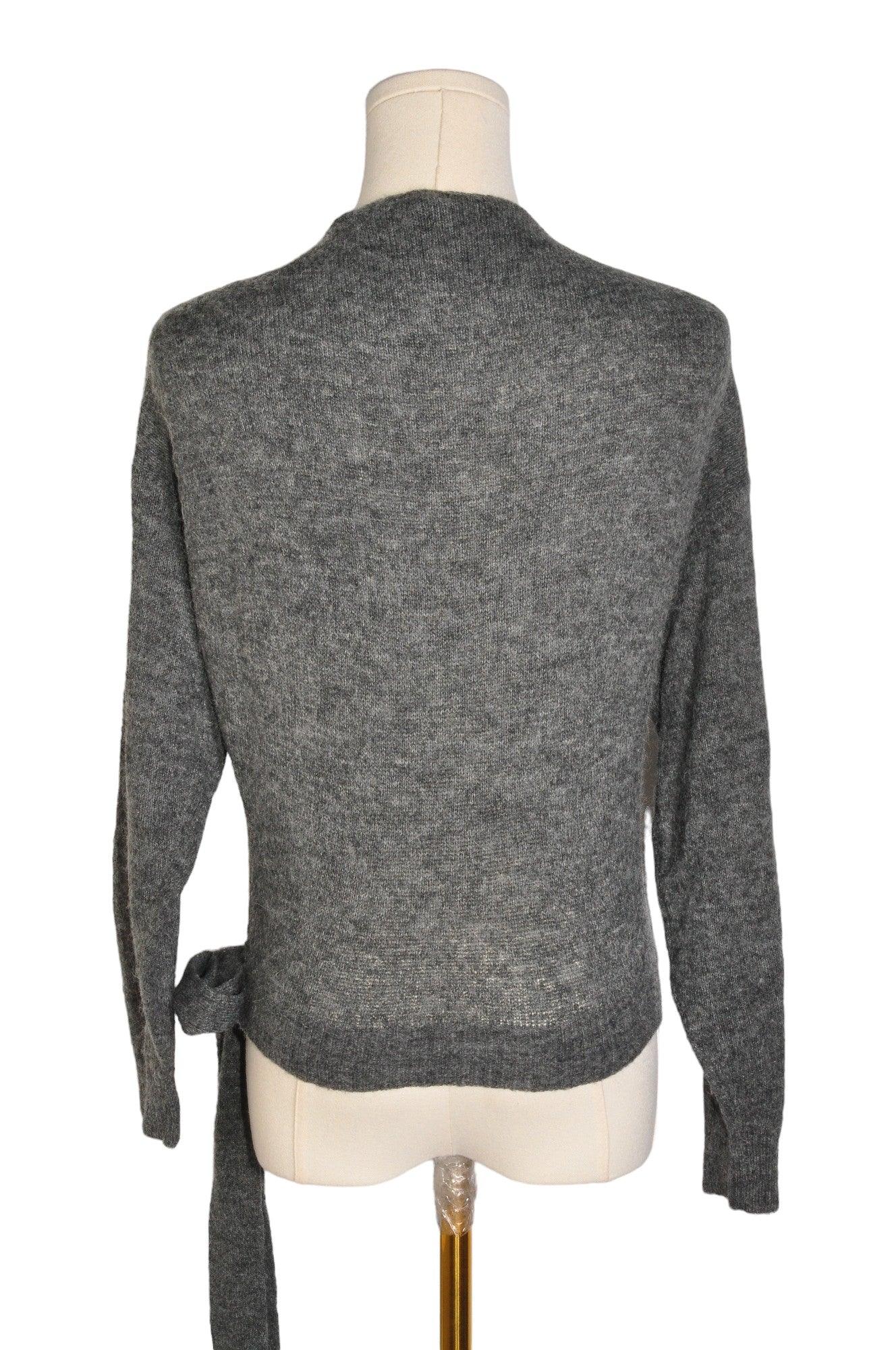 H&M Second-Hand Gray Regular-Fit Women's Blouses - Size S