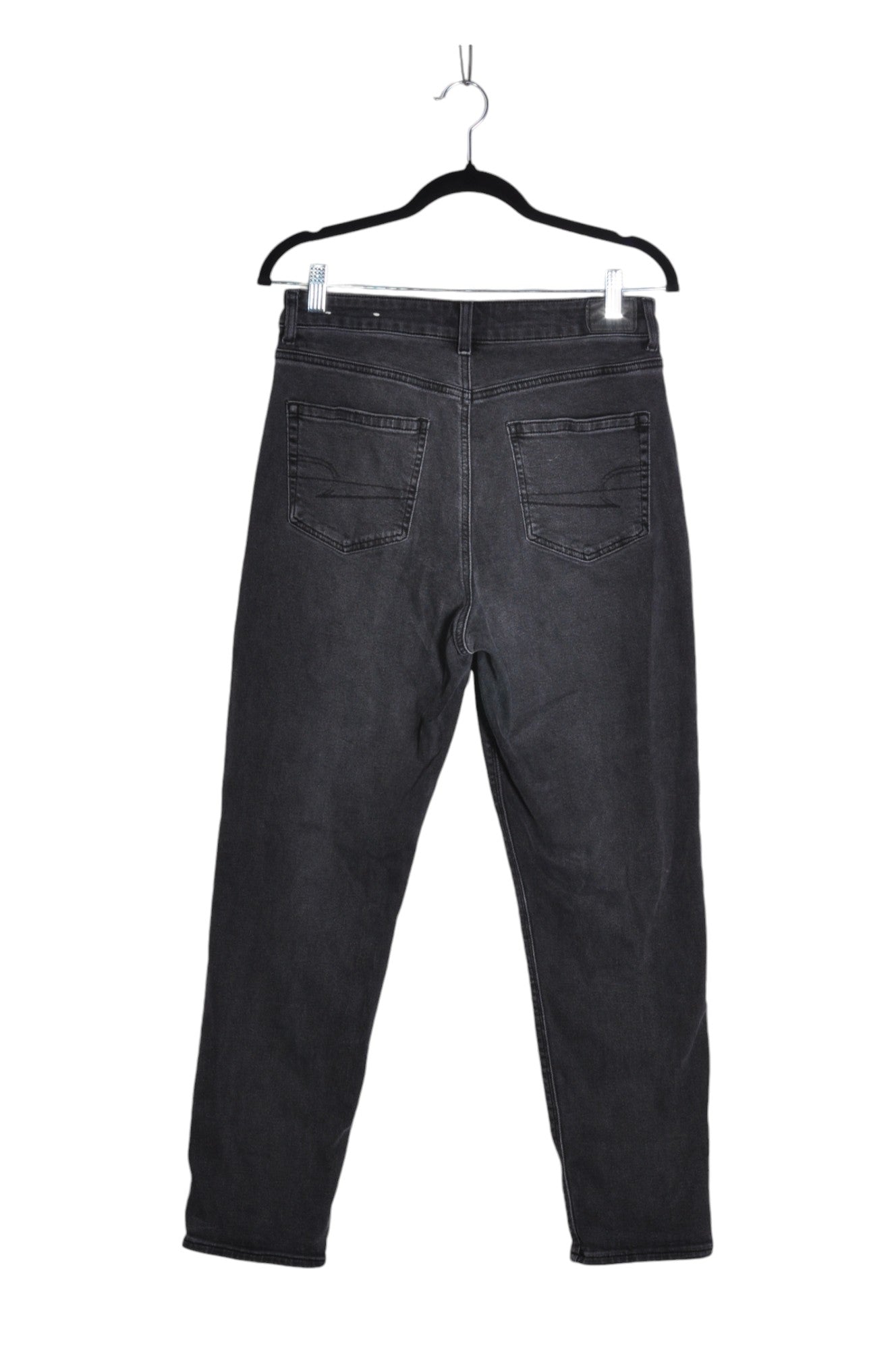 AMERICAN EAGLE Stylish Women's Black Straight-Legged Regular Fit Jeans - Size 8