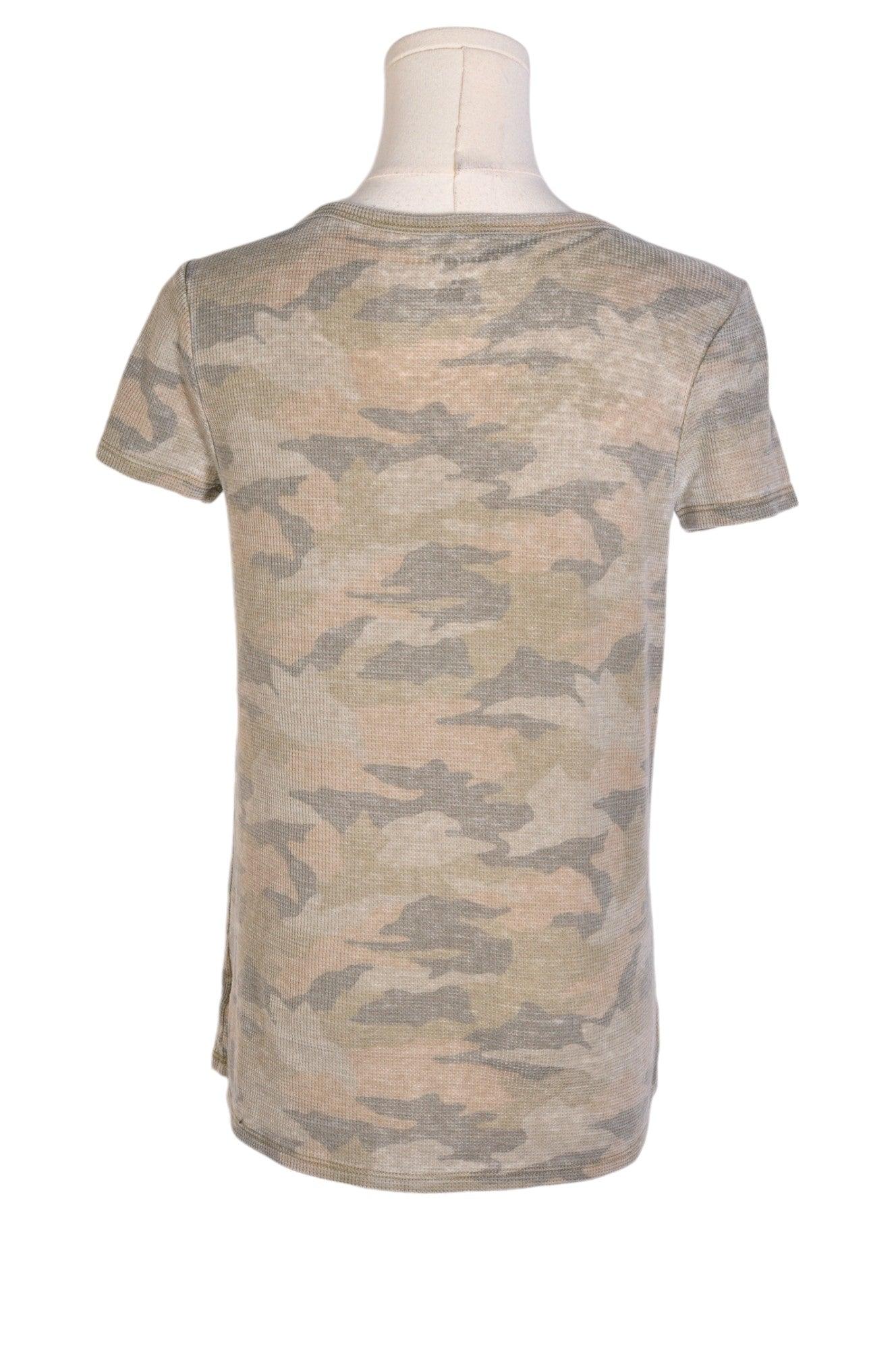 AMERICAN EAGLE Stylish Women's Gray Regular Fit T-Shirts - Size XS