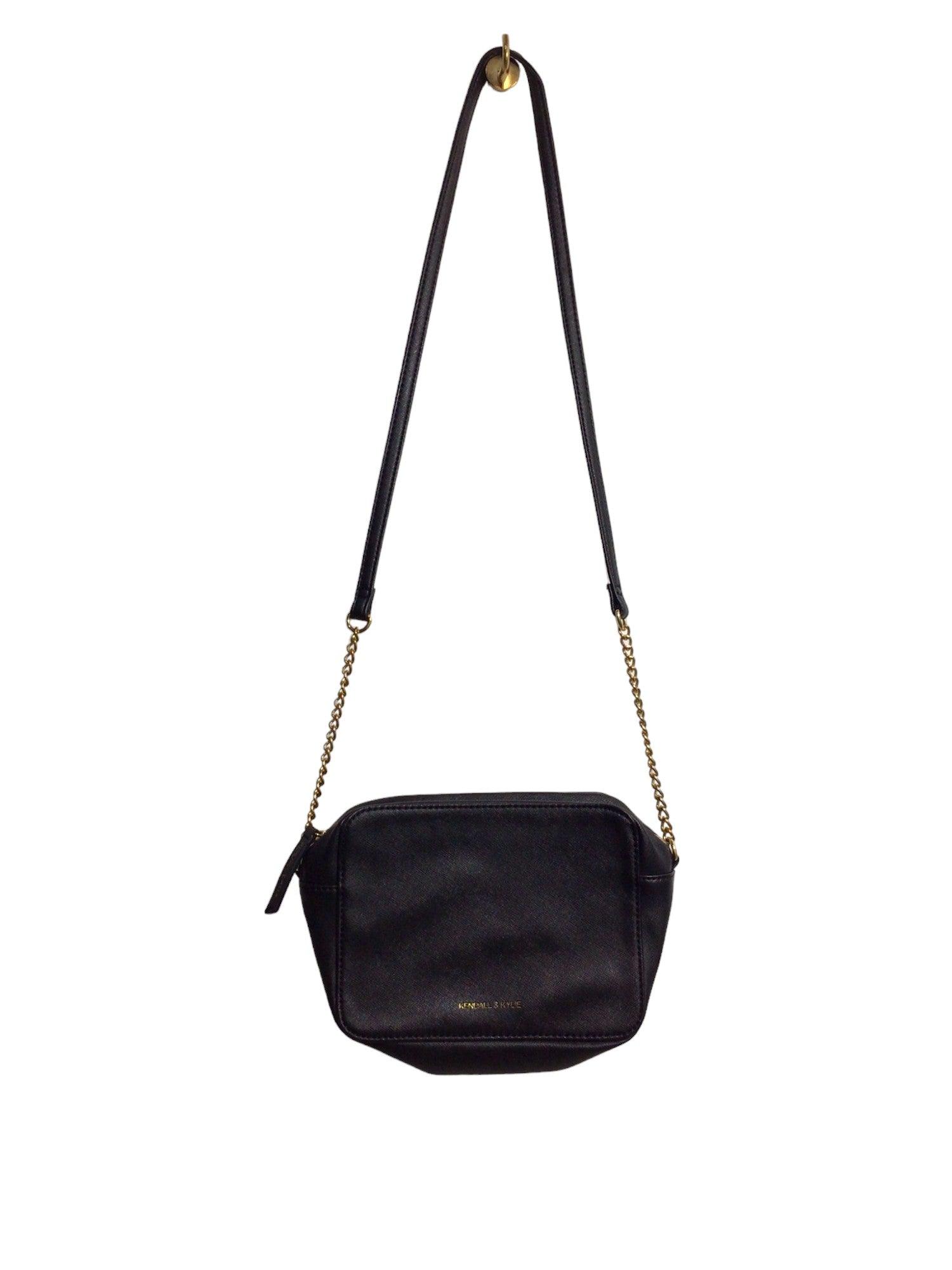 Stylish KENDALL & KYLIE Women's Black Regular-Fit Handbag - Size S