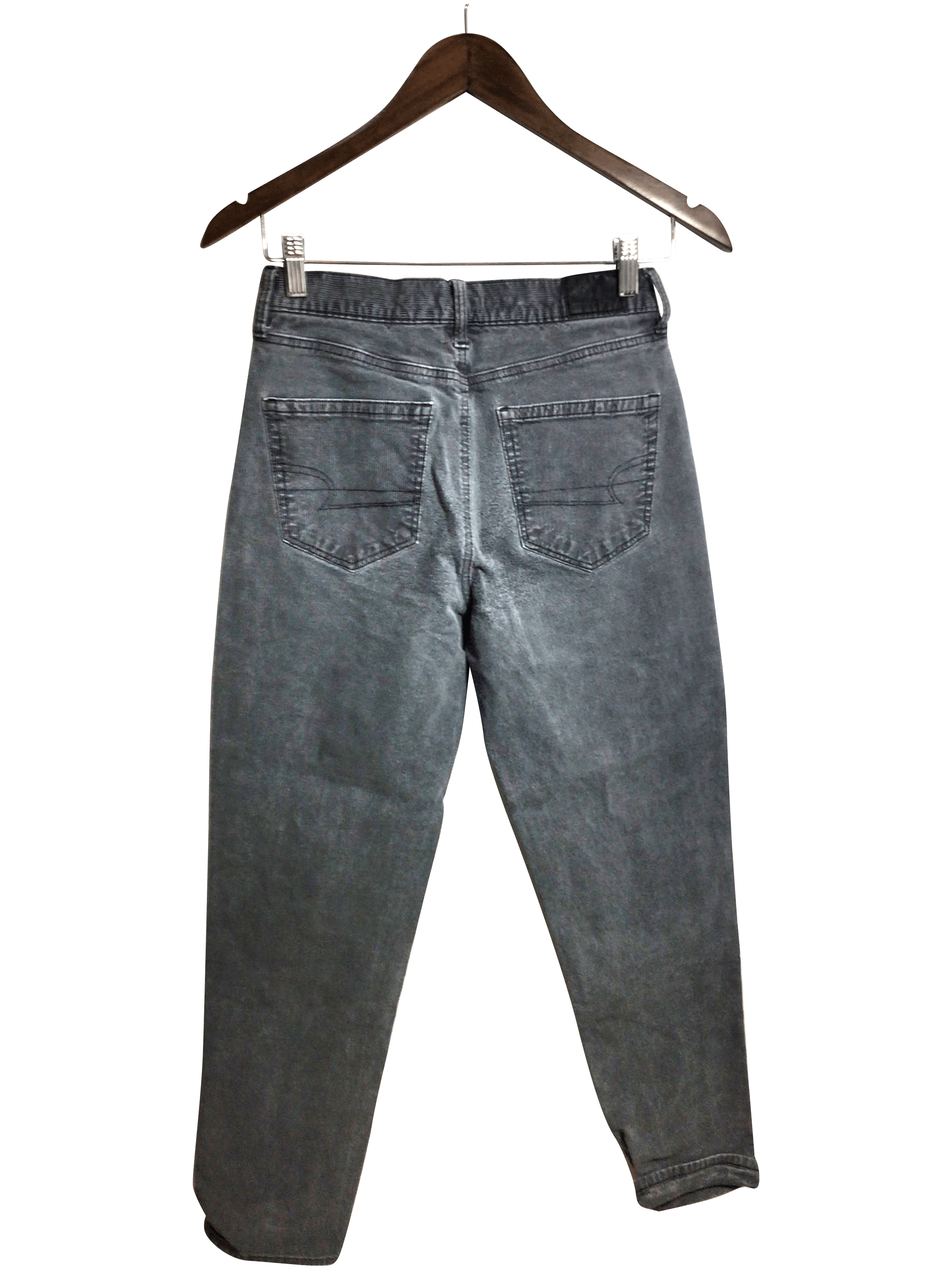 Stylish AMERICAN EAGLE Women's Gray Regular Fit Straight-Legged Jeans Size 2