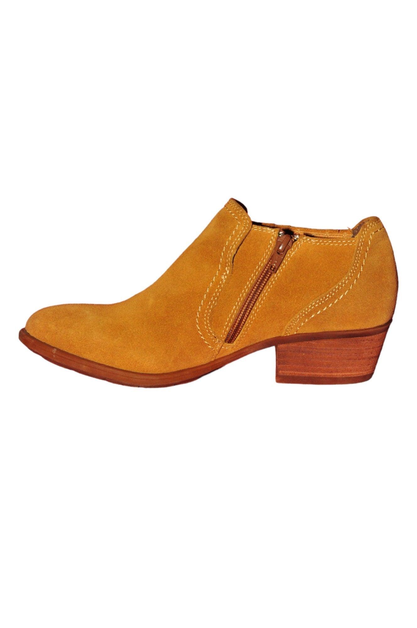 Stylish EARTH Women's Regular Fit Beige Boots - Size 8