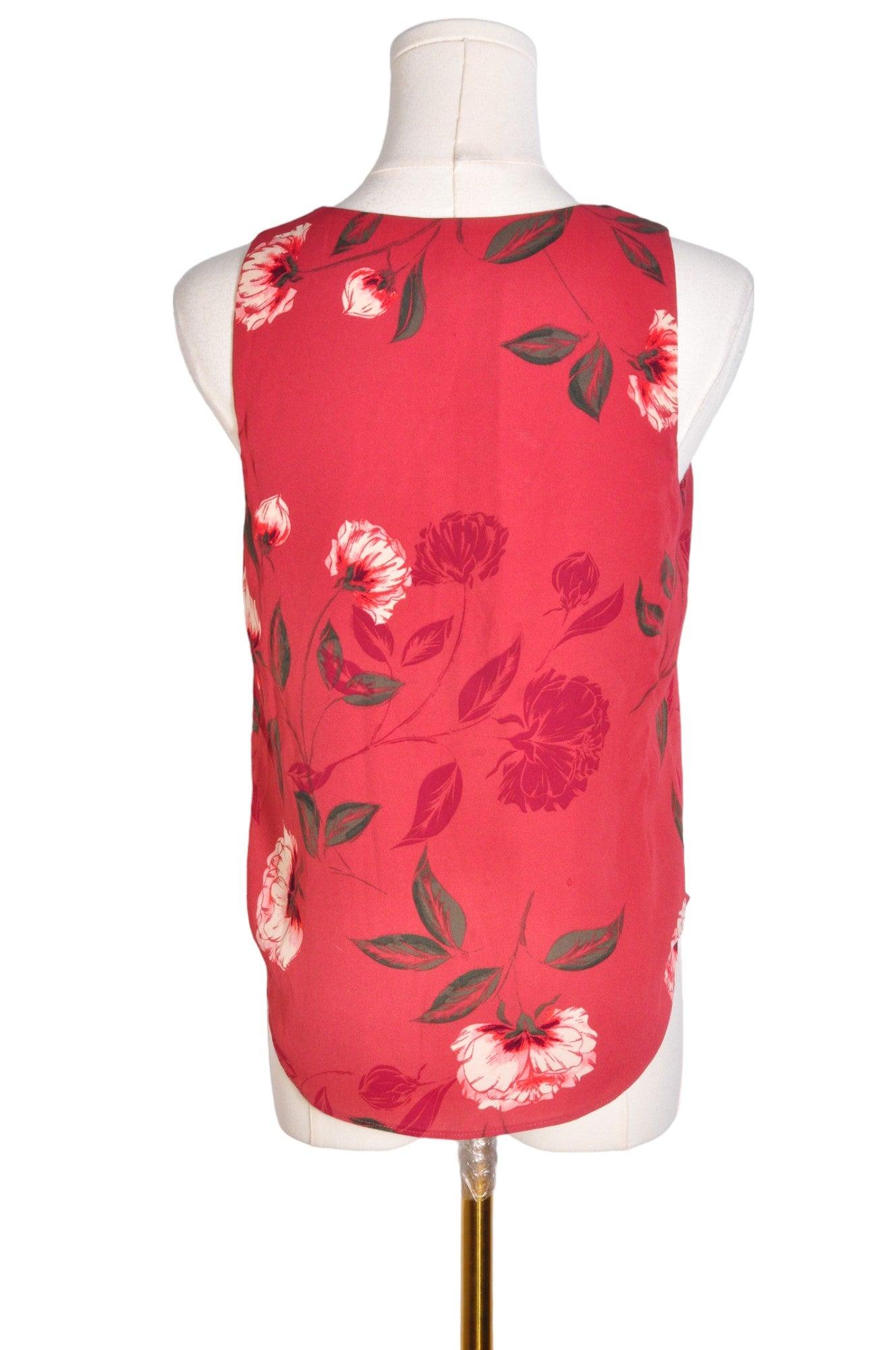 Gorgeous RW&CO Red Regular-Fit Women's Sleeveless Blouse in XS