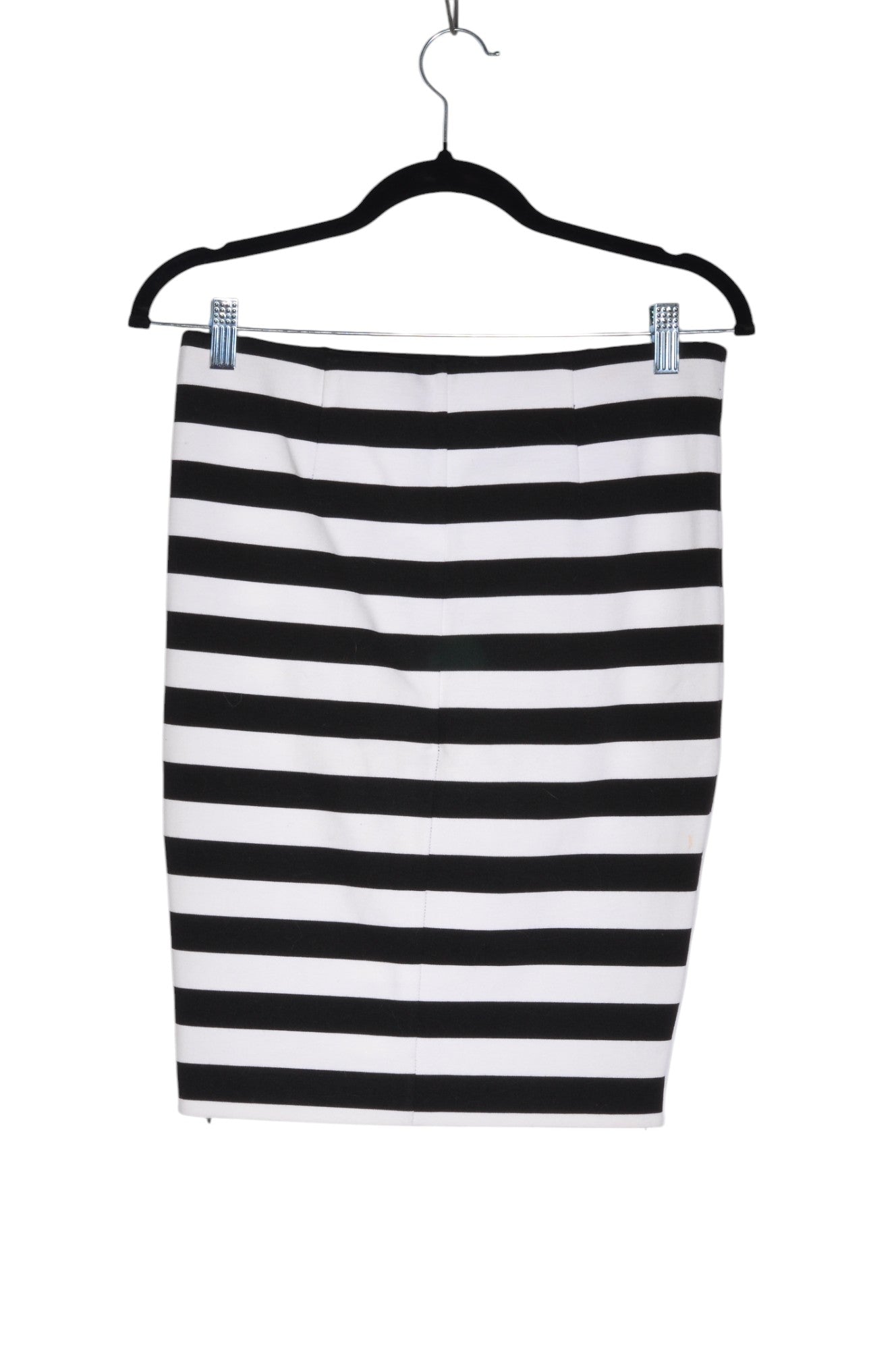DYNAMITE Stylish Women's White Regular-Fit Bodycon Skirt - Size M