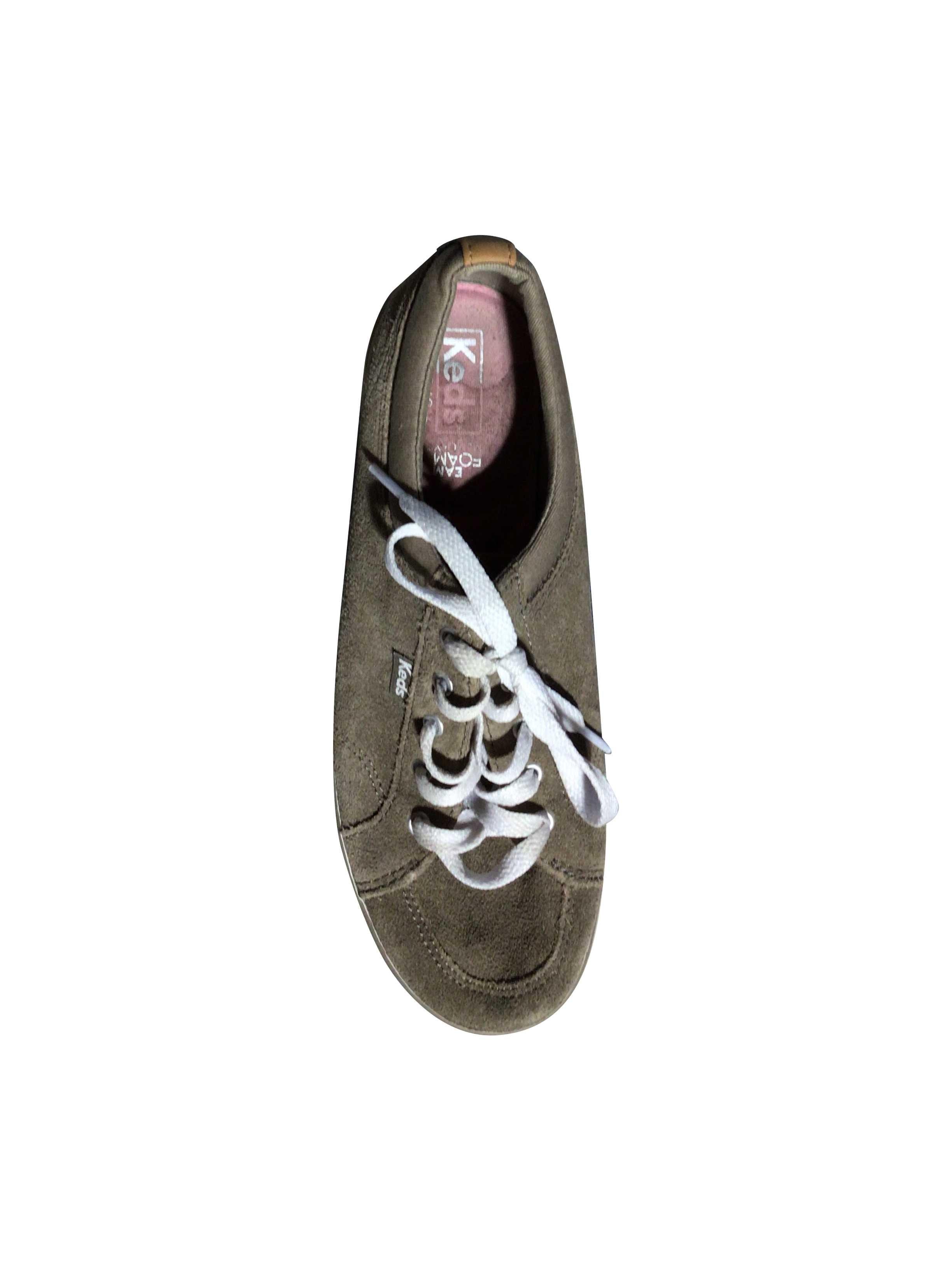 Stylish KEDS Green Sneakers Size 6.5 - Second Hand