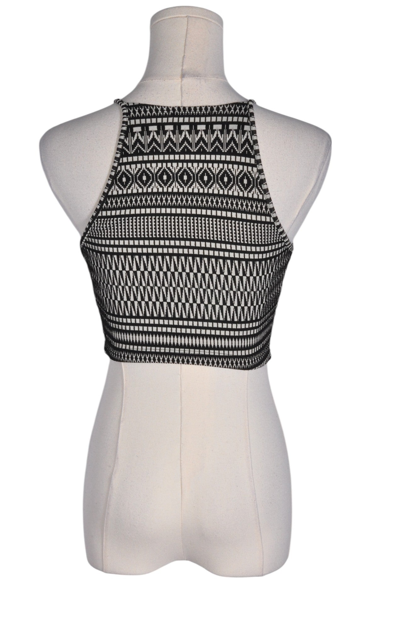 Stylish DYNAMITE Women's Black Regular-Fit Crop Tops in Size S