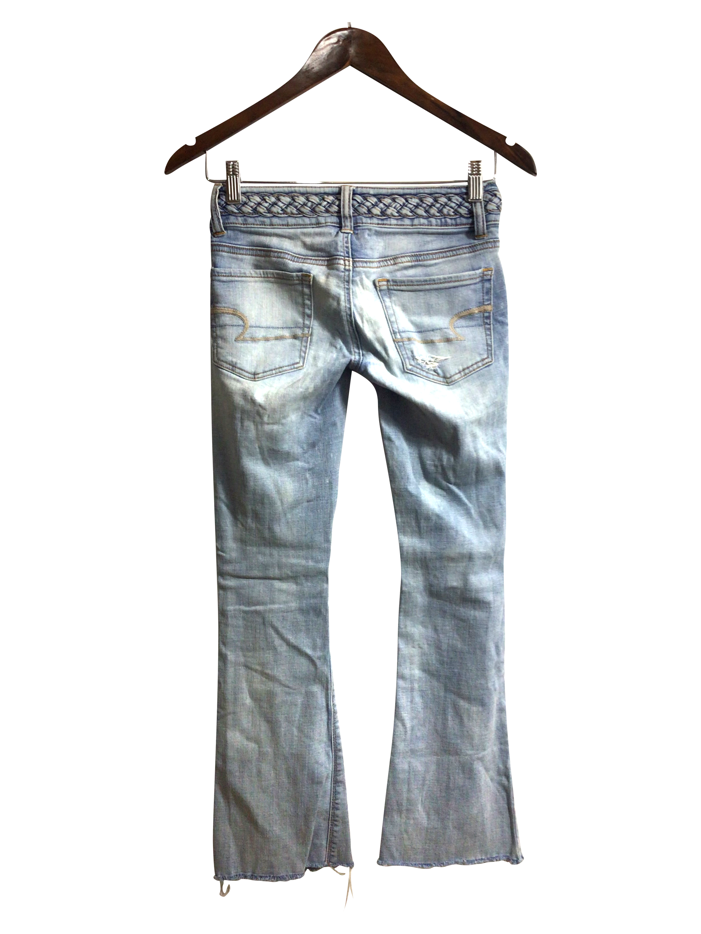 Stylish AMERICAN EAGLE Women's Blue Regular Fit Straight-Legged Jeans Size 0